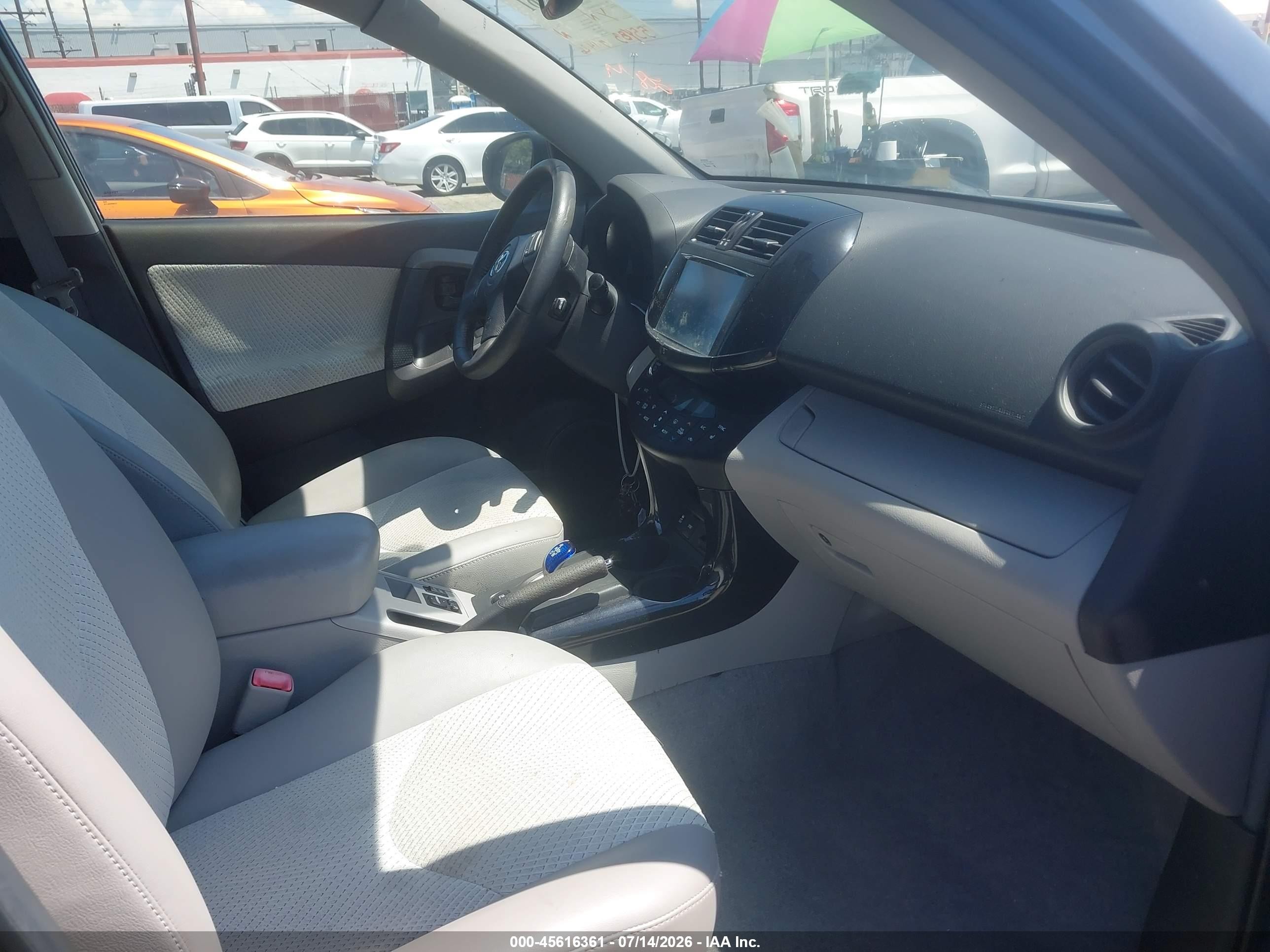 2013 Toyota Rav4 Ev   Green vin: 2T3YL4DVXDW001973