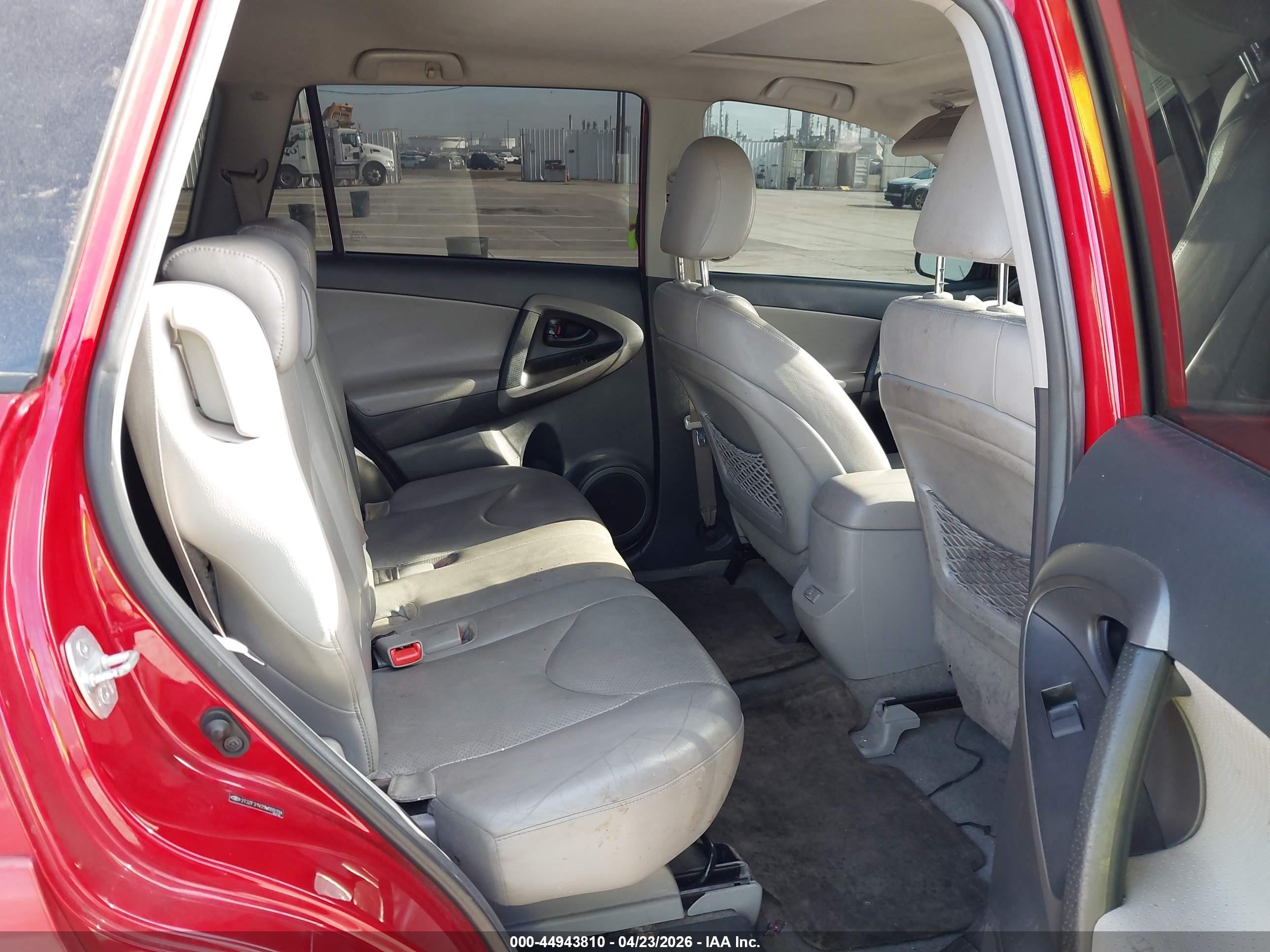2009 Toyota Rav4 Limited Red vin: 2T3ZF31V29W009194