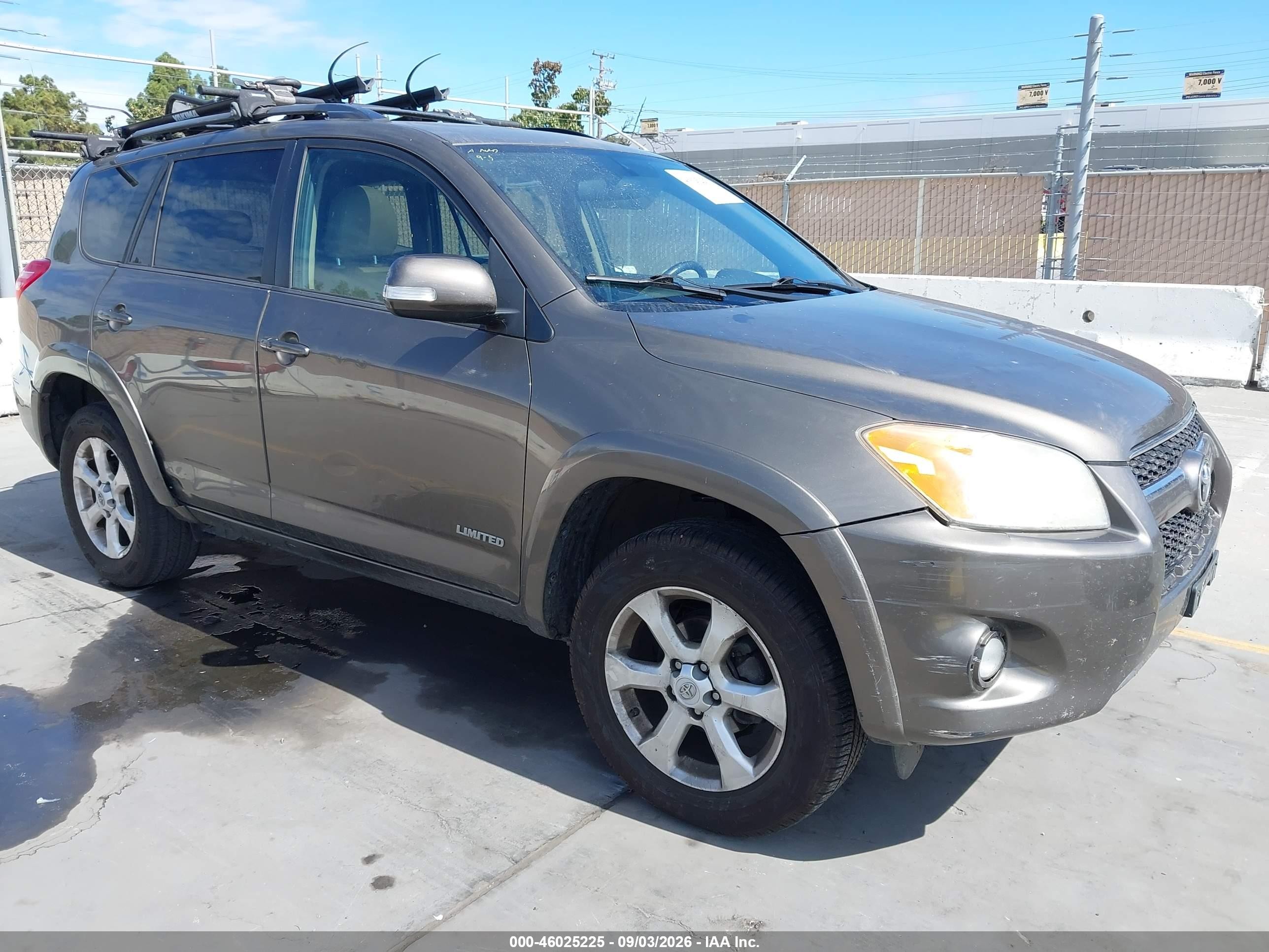 2009 Toyota Rav4 Limited Brown vin: 2T3ZF31V29W012094