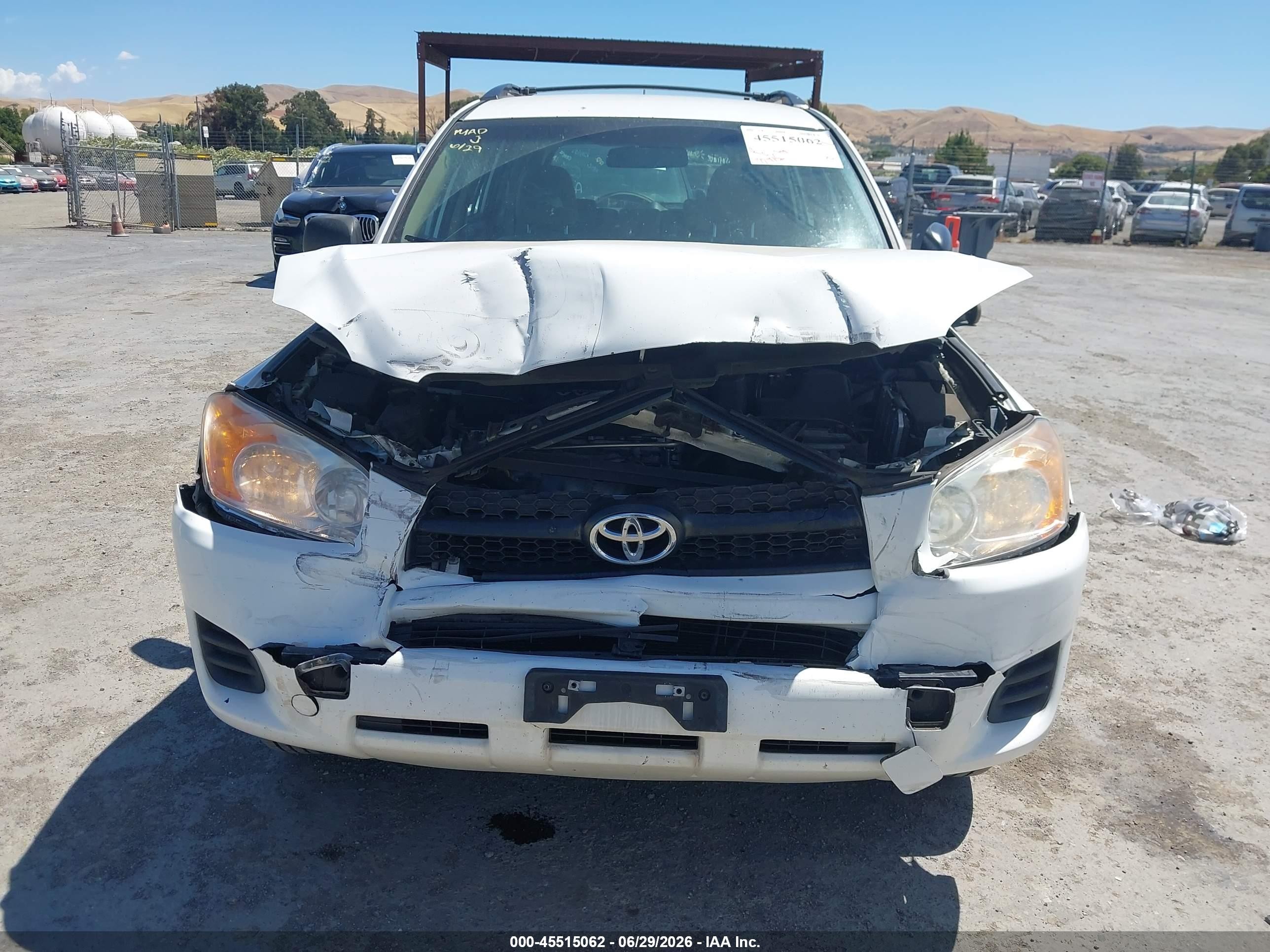 2009 Toyota Rav4   White vin: 2T3ZF33V09W008722