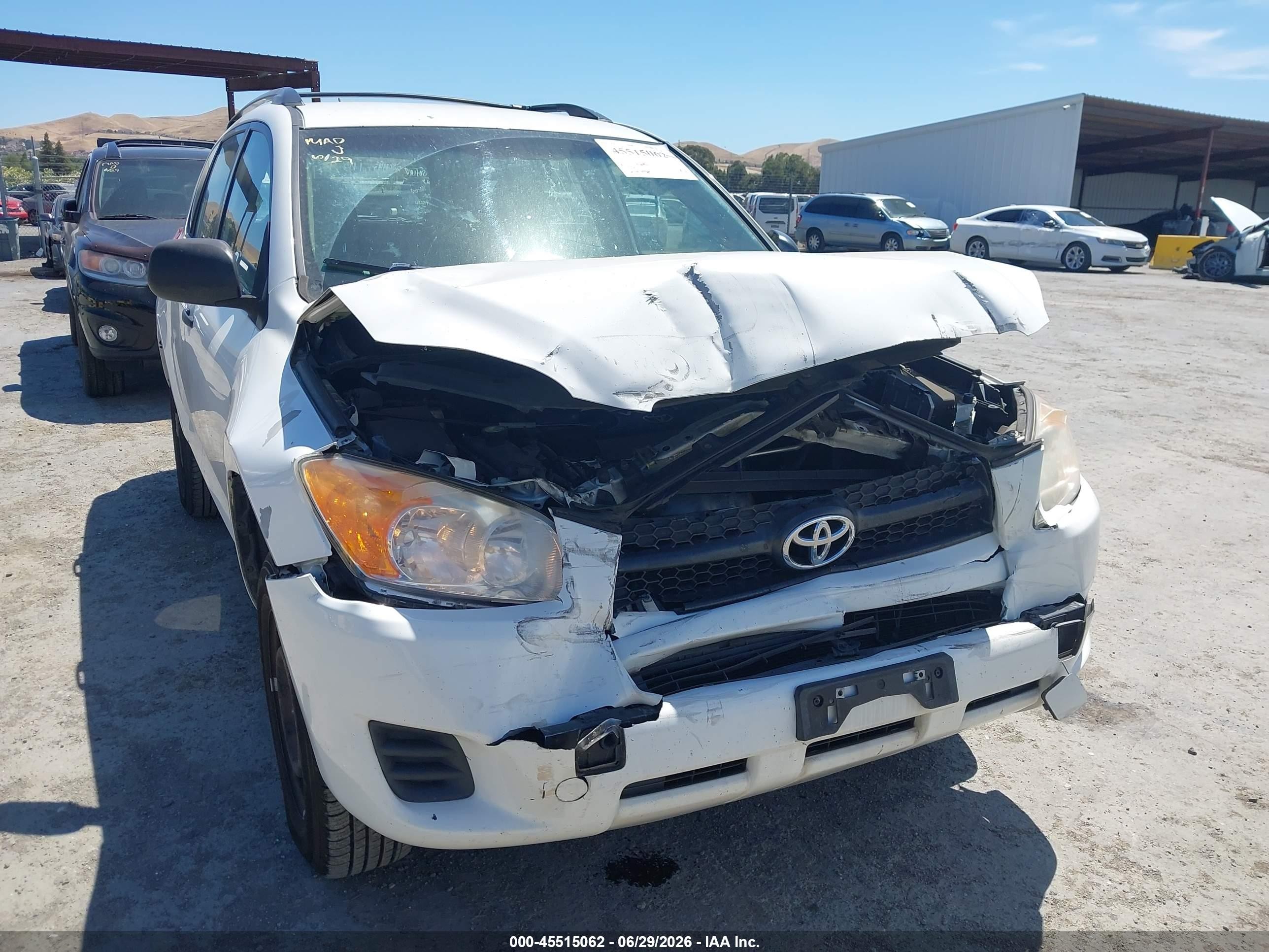 2009 Toyota Rav4   White vin: 2T3ZF33V09W008722