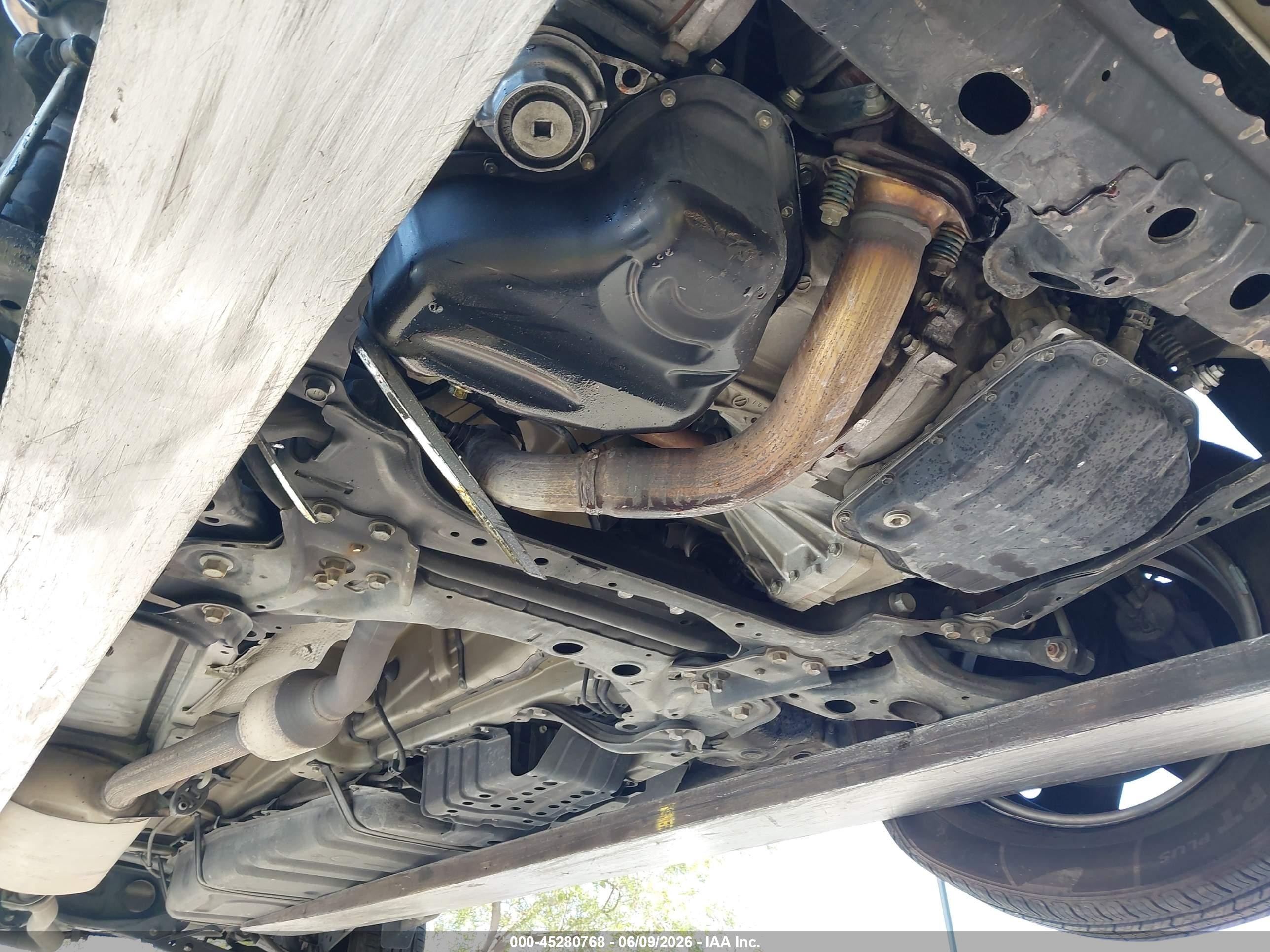 2009 Toyota Rav4   Белый vin: 2T3ZF33V09W012737