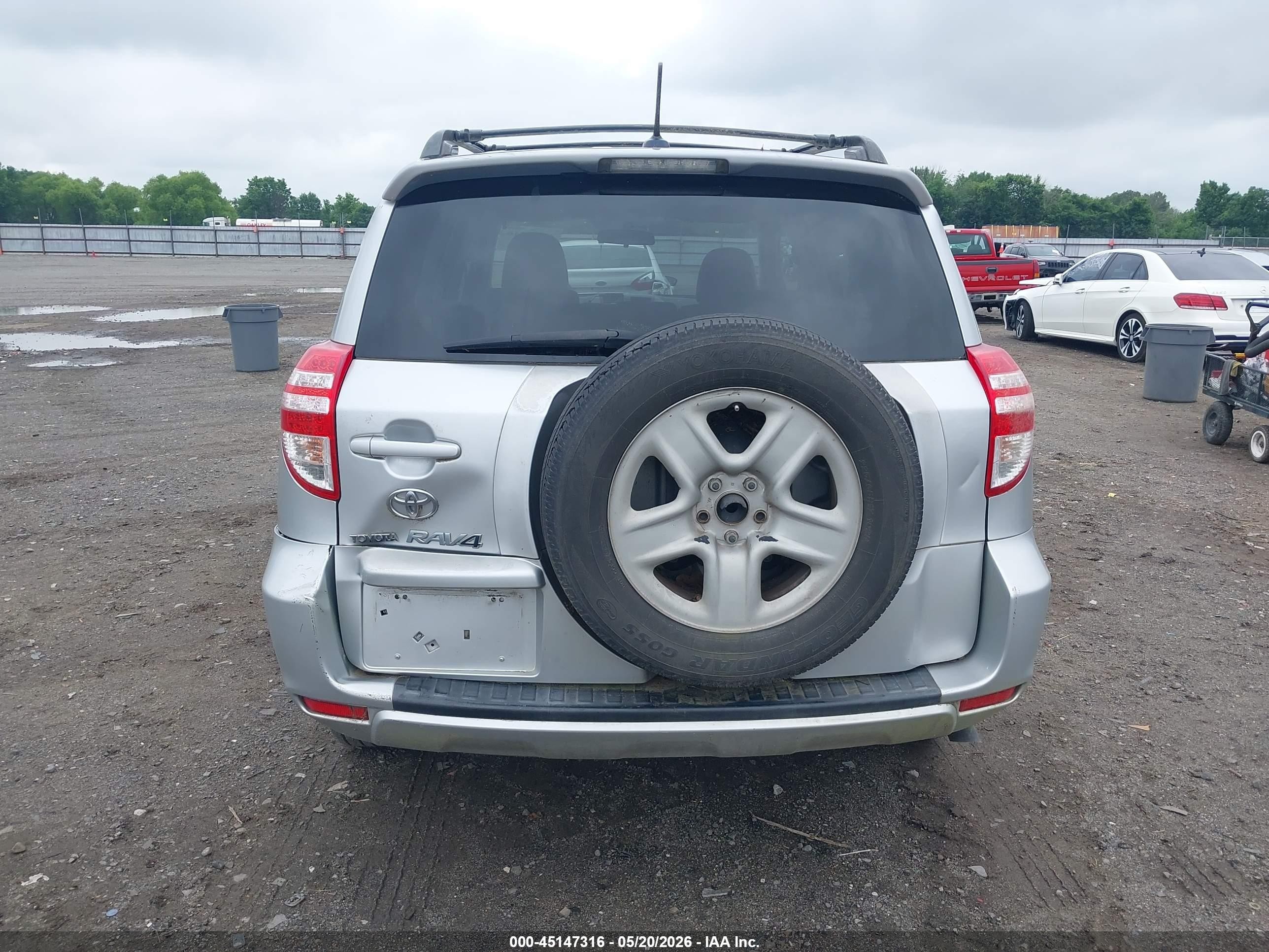 2009 Toyota Rav4   Серебряный vin: 2T3ZF33V39W005961