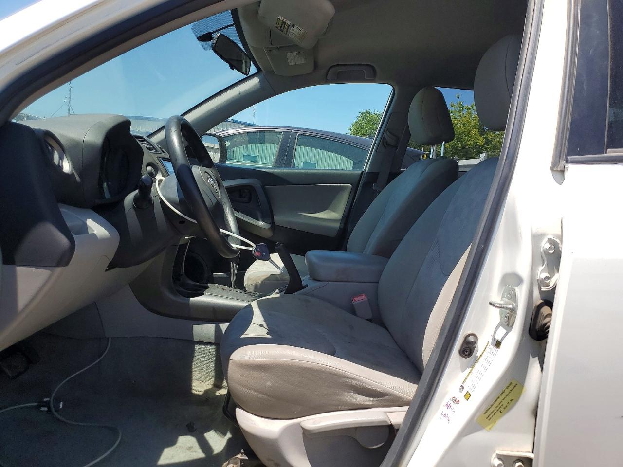 2009 Toyota Rav4 Base Белый vin: 2T3ZF33V39W007869