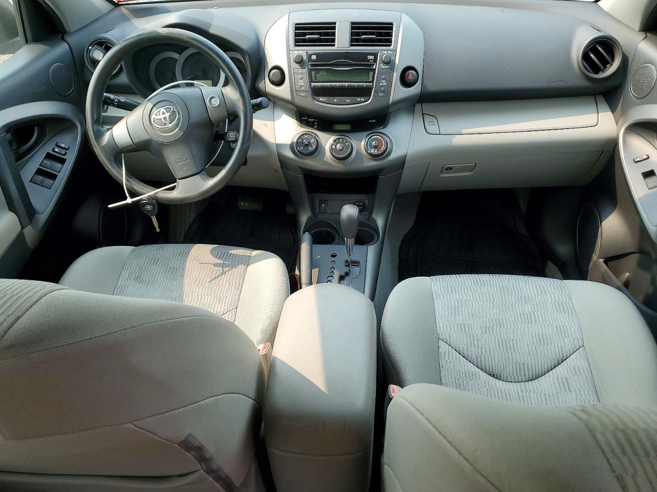 2009 Toyota Rav4 Серебряный vin: 2T3ZF33V69W010037