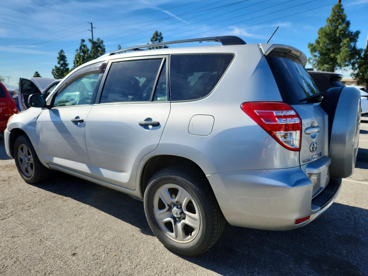 2009 Toyota Rav4 Base Silver vin: 2T3ZF33V79W010600
