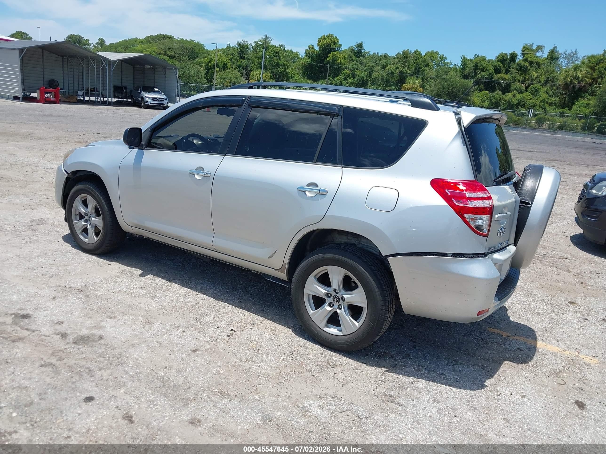 2009 Toyota Rav4   Silver vin: 2T3ZF33VX9W009263