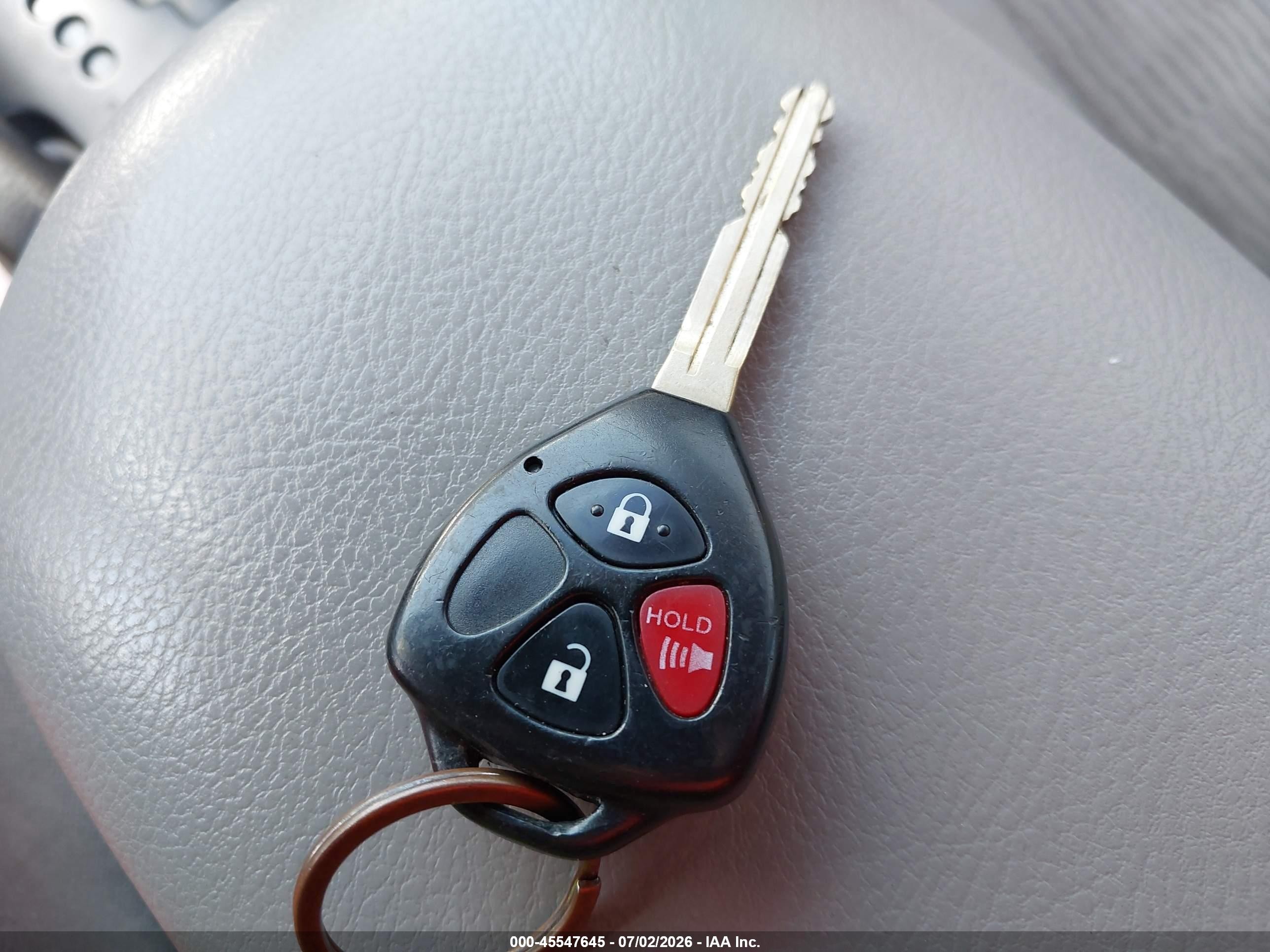 2009 Toyota Rav4   Silver vin: 2T3ZF33VX9W009263