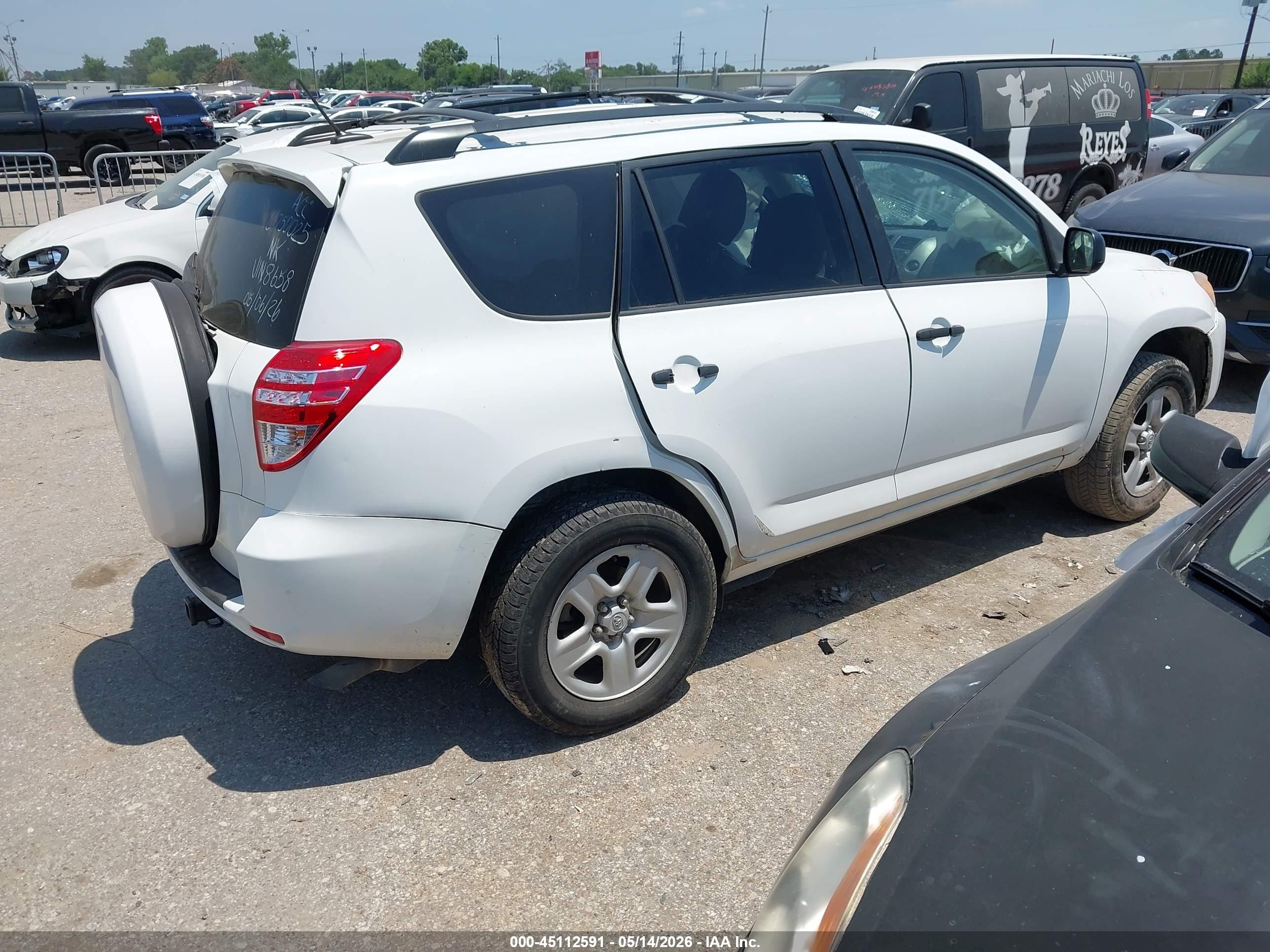 2010 Toyota Rav4   White vin: 2T3ZF4DV0AW018658