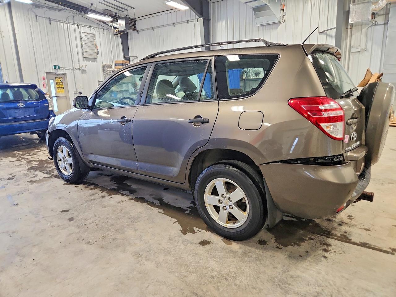2010 Toyota Rav4 Base Brown vin: 2T3ZF4DV0AW030325