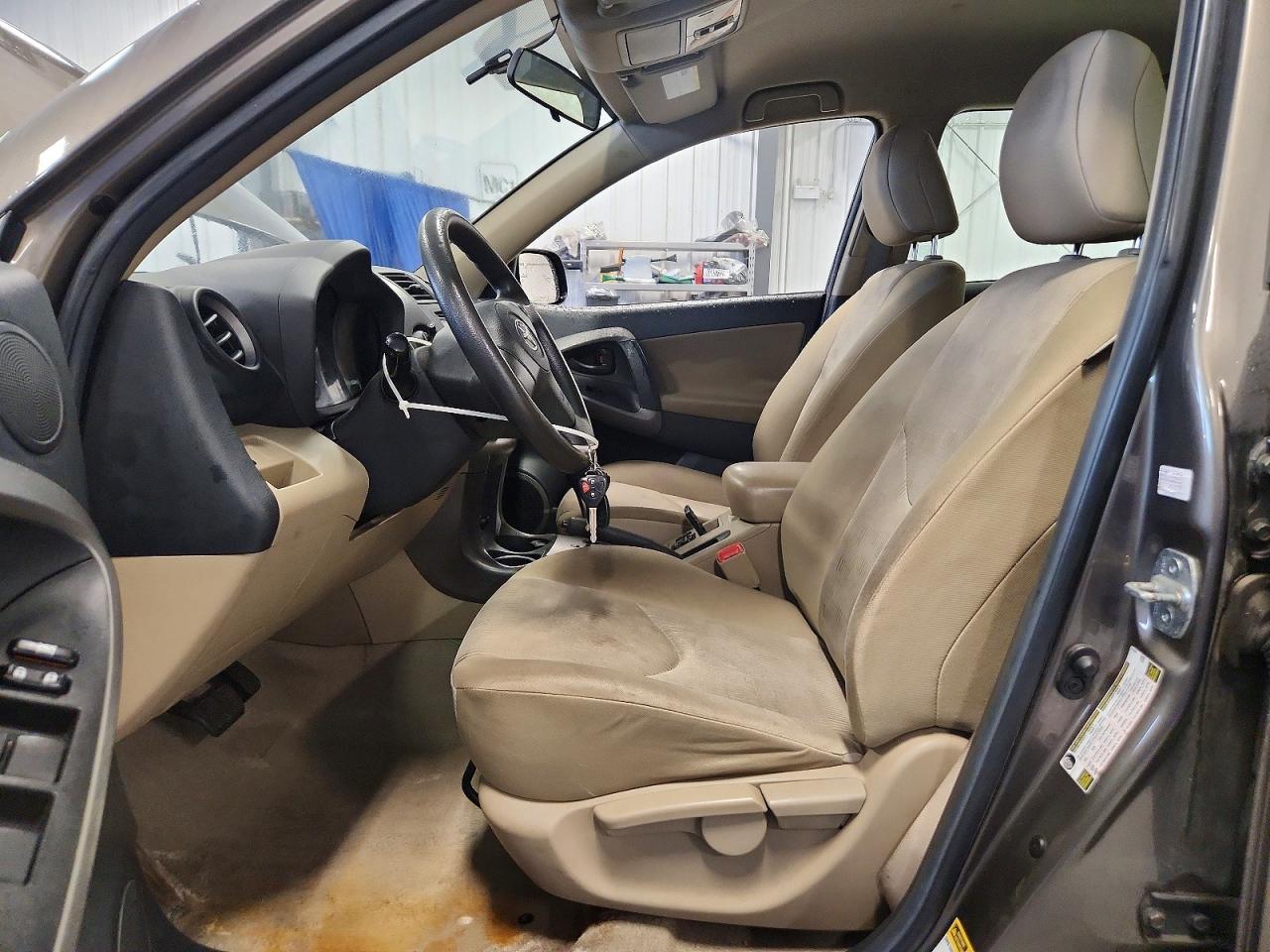 2010 Toyota Rav4 Base Brown vin: 2T3ZF4DV0AW030325