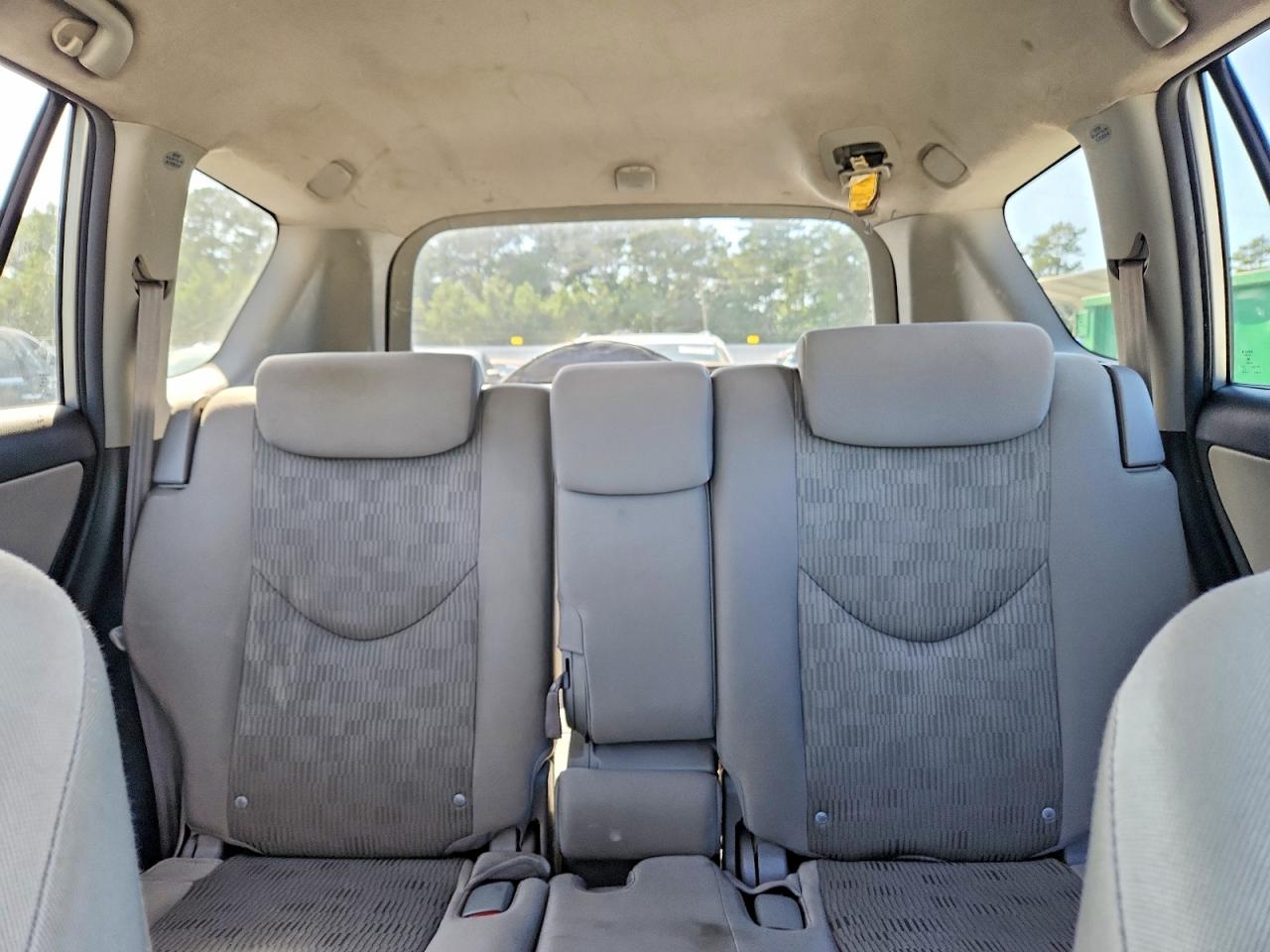 2010 Toyota Rav4 Base Silver vin: 2T3ZF4DV0AW031877