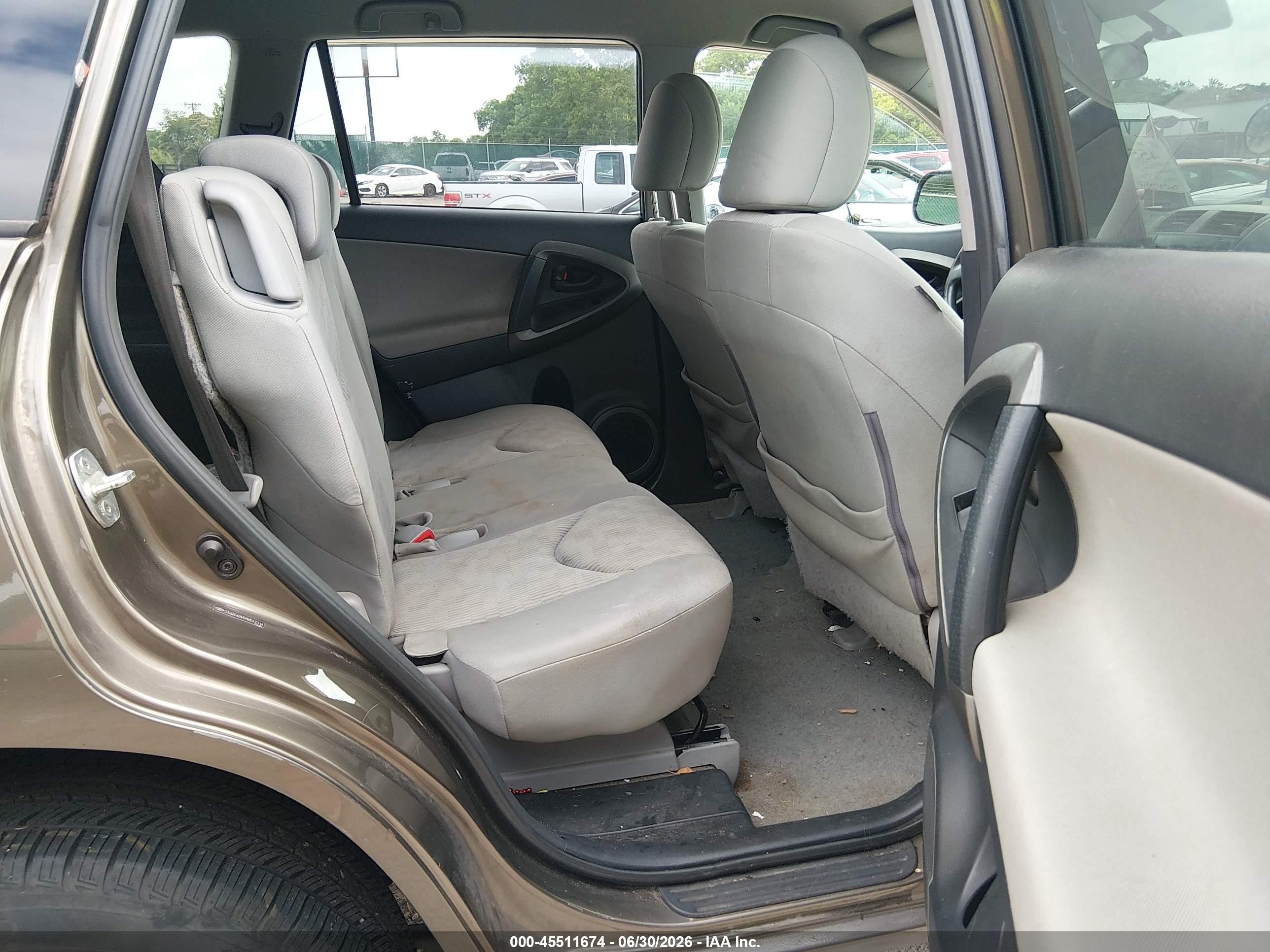 2010 Toyota Rav4   Green vin: 2T3ZF4DV0AW042314