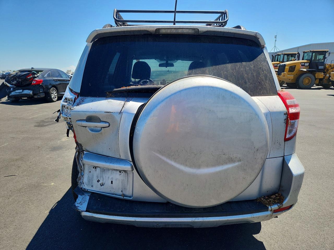 2011 Toyota Rav4 Base Silver vin: 2T3ZF4DV0BW070387