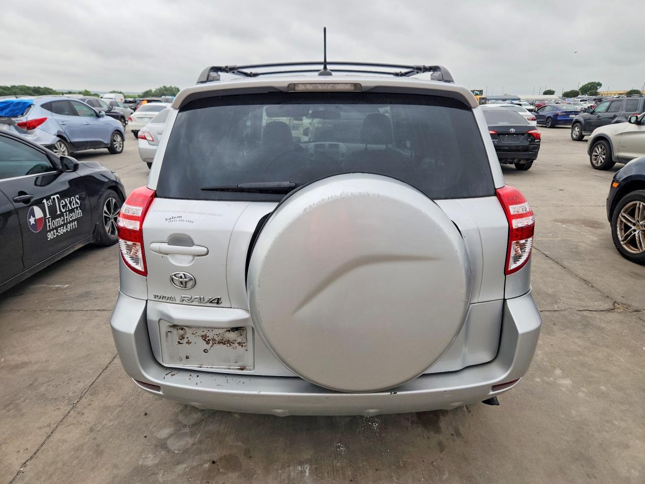 2011 Toyota Rav4 Base Silver vin: 2T3ZF4DV0BW075718