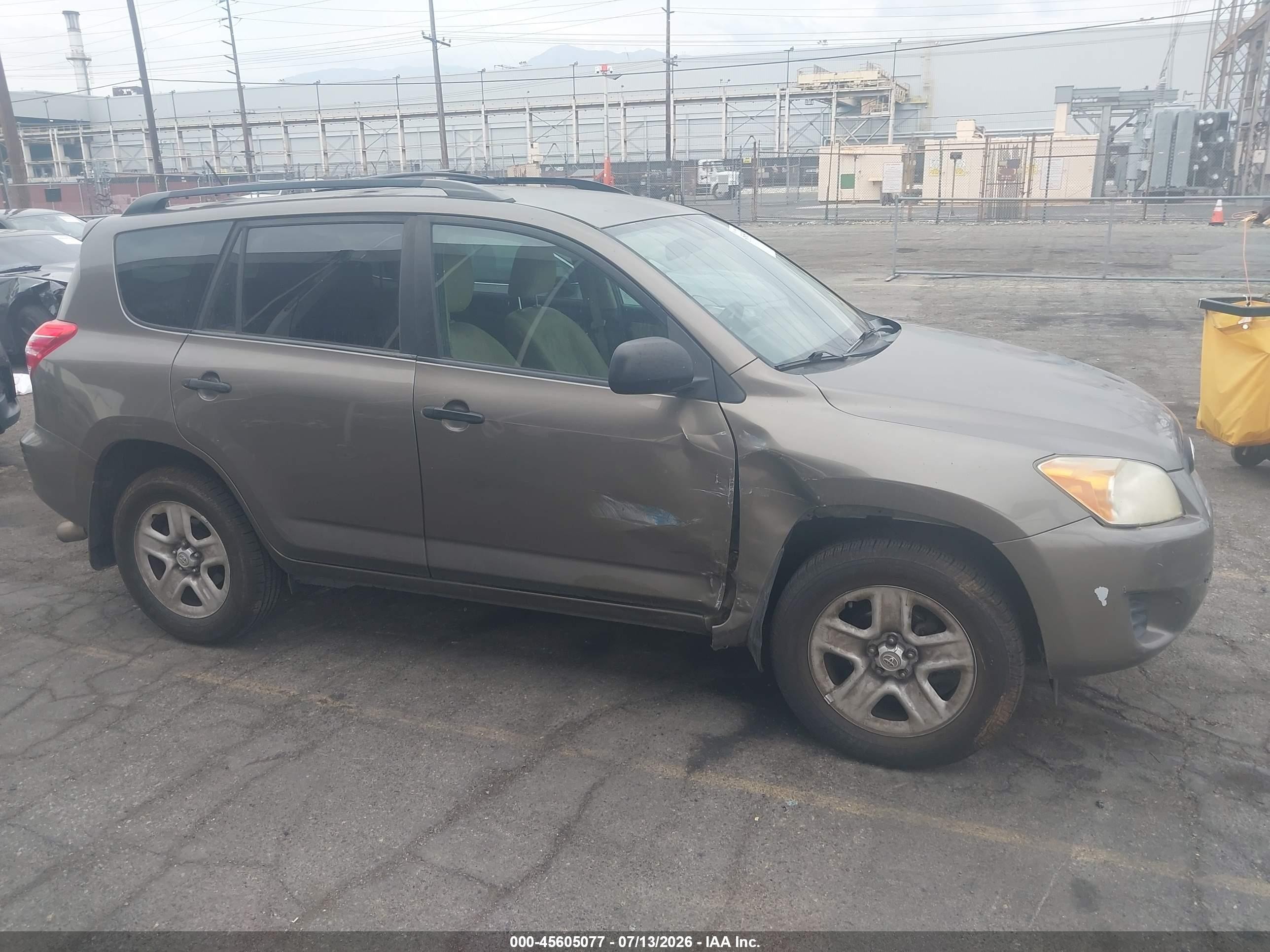 2011 Toyota Rav4   Brown vin: 2T3ZF4DV0BW078814