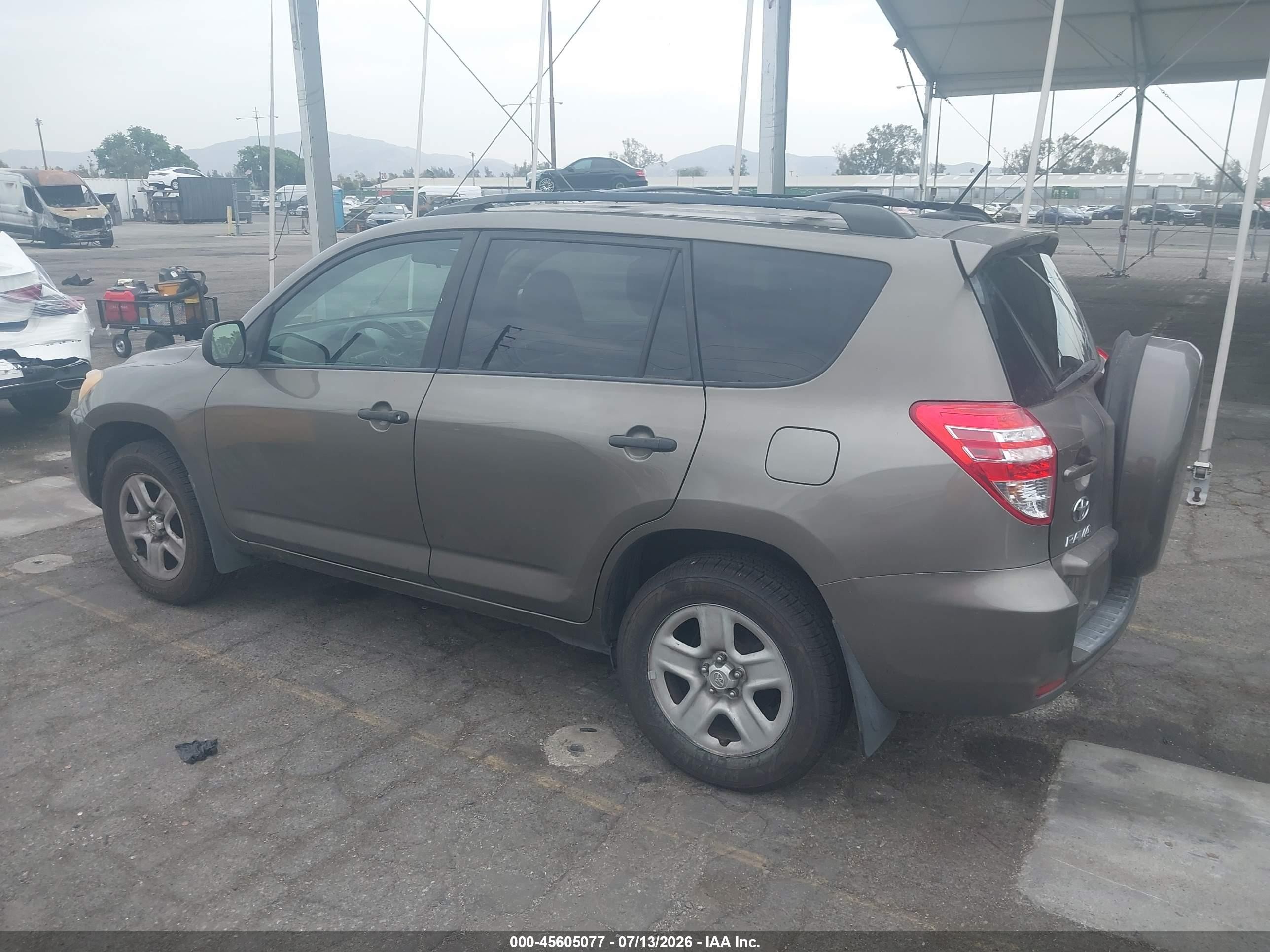 2011 Toyota Rav4   Brown vin: 2T3ZF4DV0BW078814