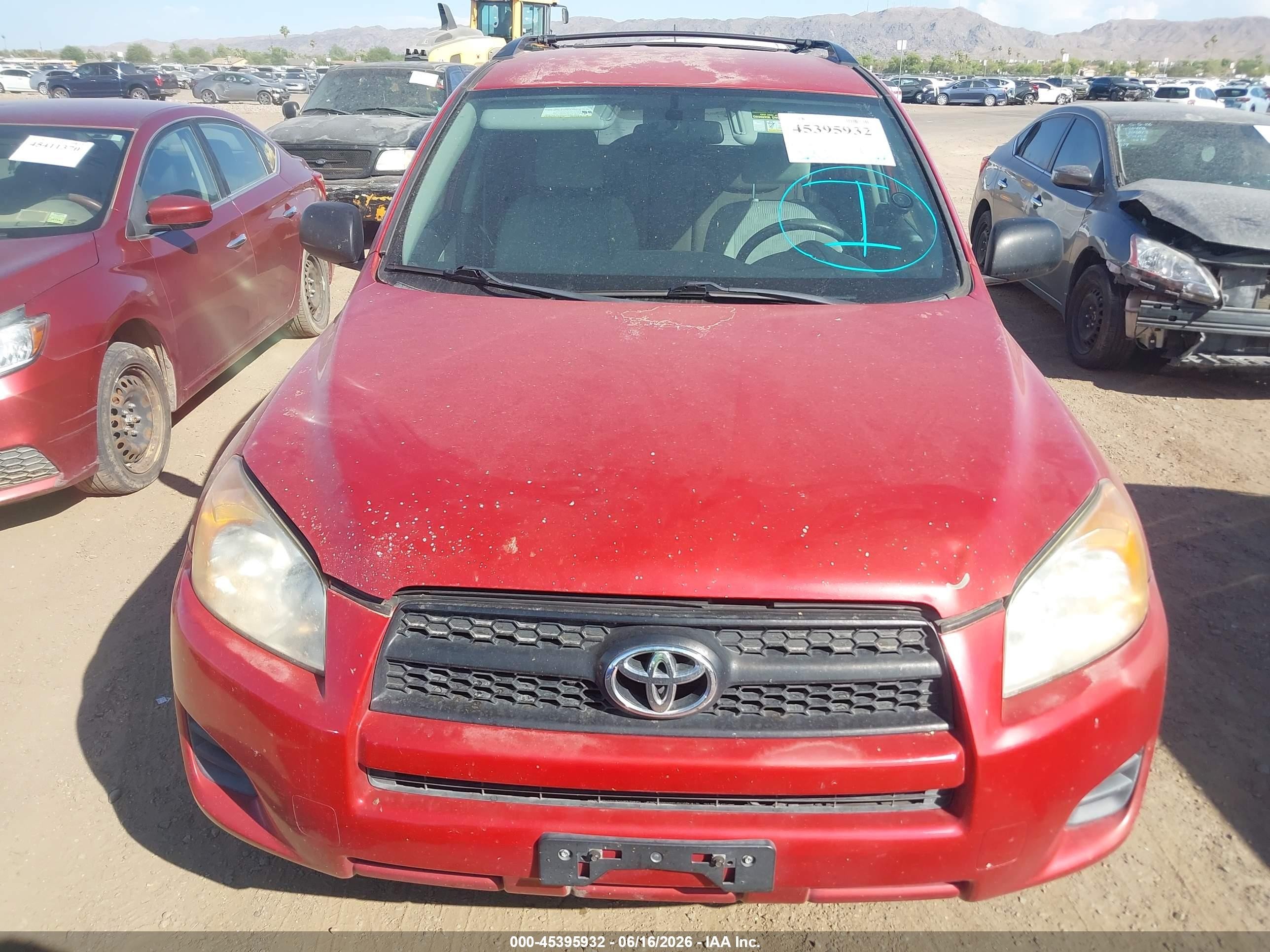 2011 Toyota Rav4   Red vin: 2T3ZF4DV0BW083382