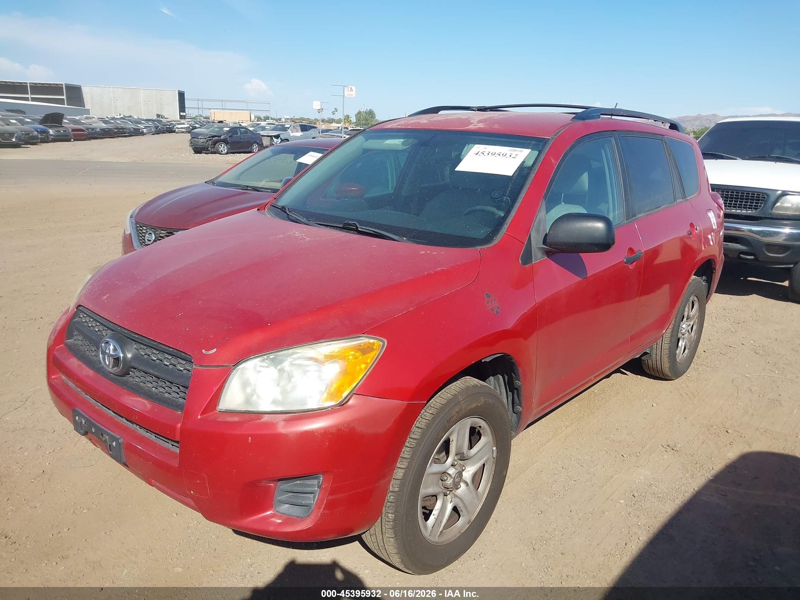 2011 Toyota Rav4   Red vin: 2T3ZF4DV0BW083382