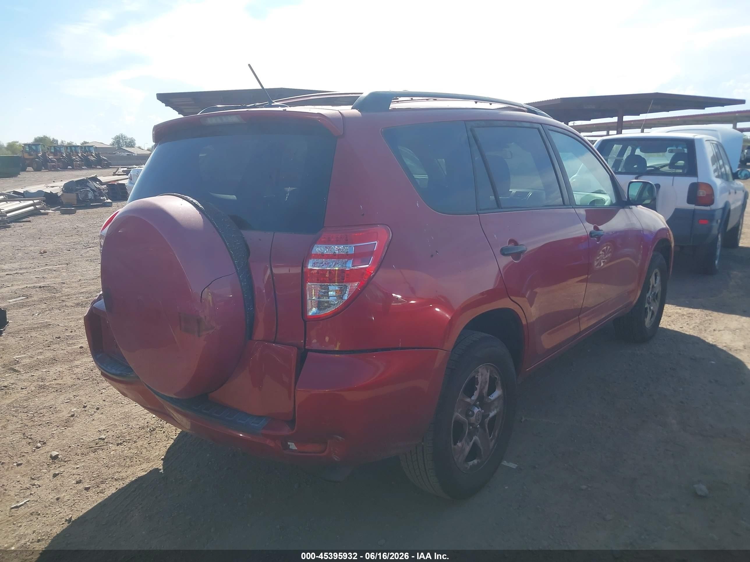 2011 Toyota Rav4   Red vin: 2T3ZF4DV0BW083382