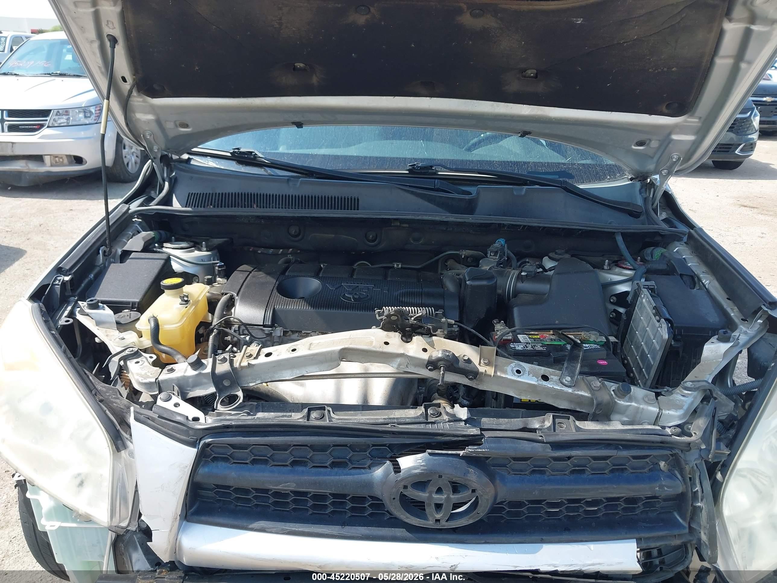 2011 Toyota Rav4   Silver vin: 2T3ZF4DV0BW094415