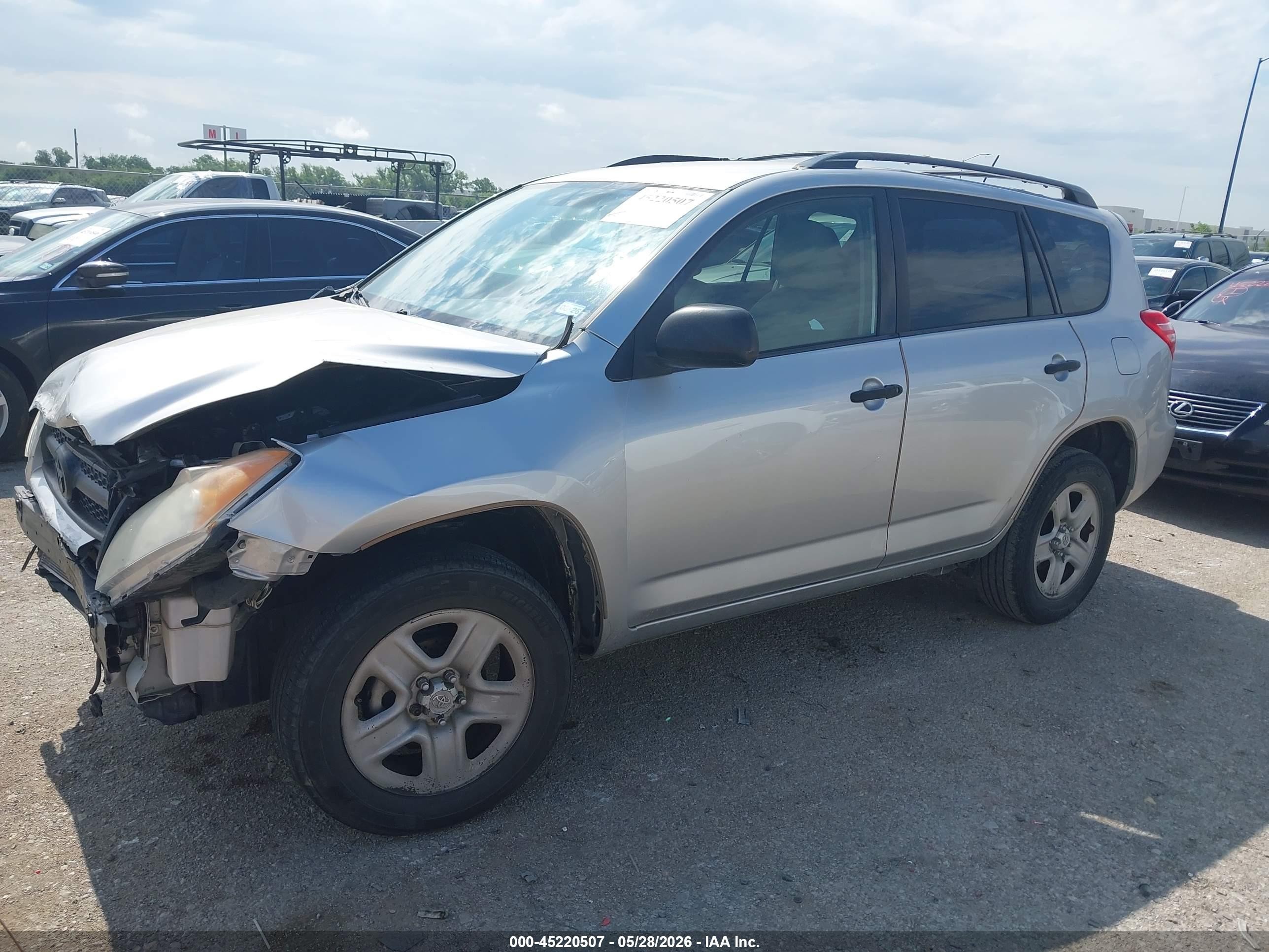 2011 Toyota Rav4   Silver vin: 2T3ZF4DV0BW094415