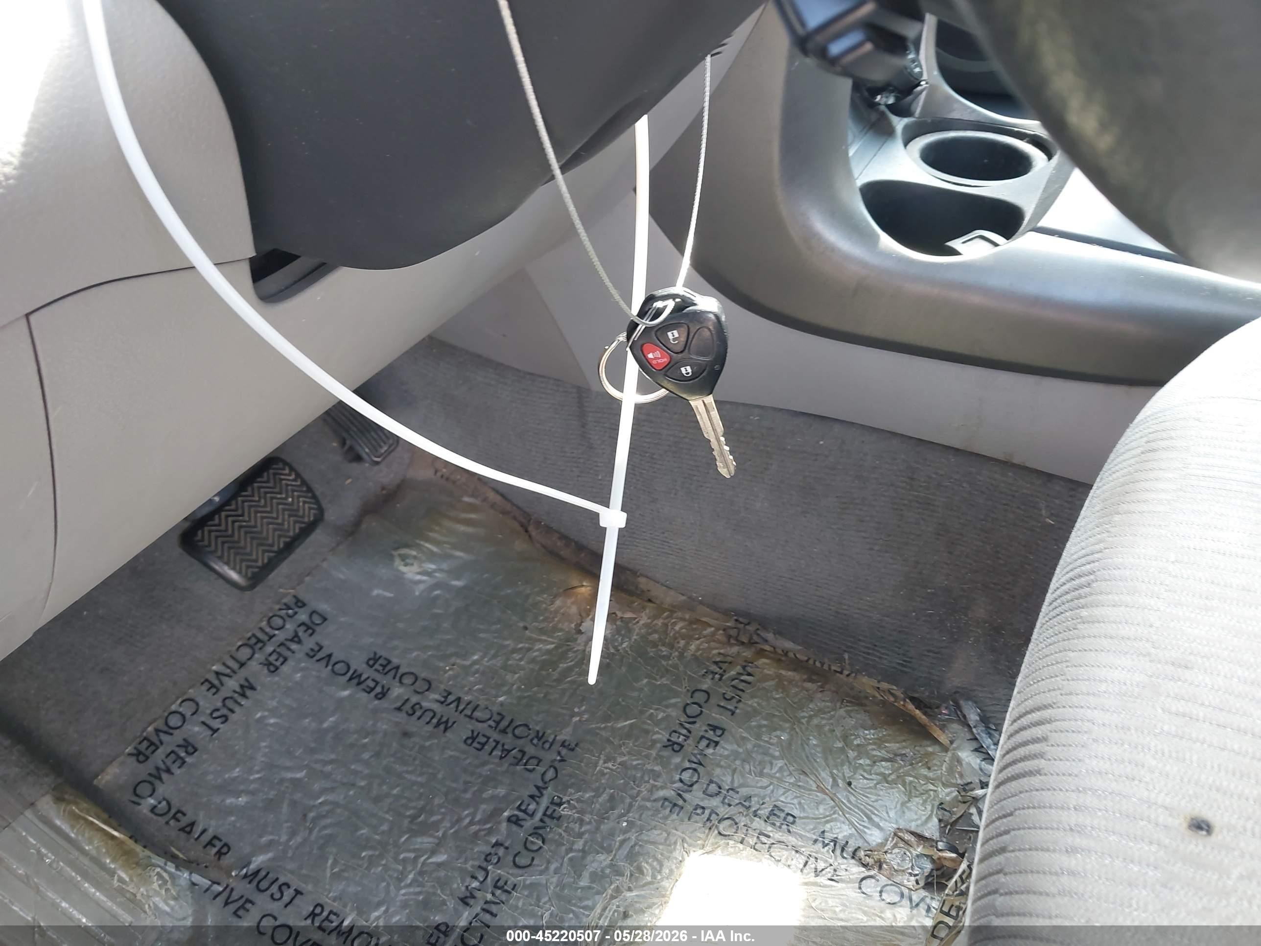 2011 Toyota Rav4   Silver vin: 2T3ZF4DV0BW094415