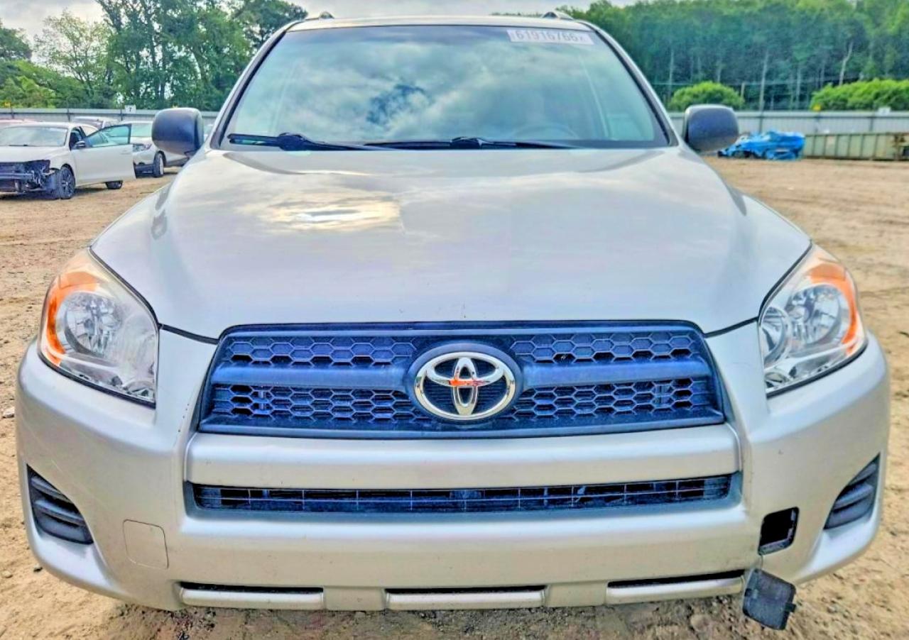 2011 Toyota Rav4 Base Silver vin: 2T3ZF4DV0BW098383