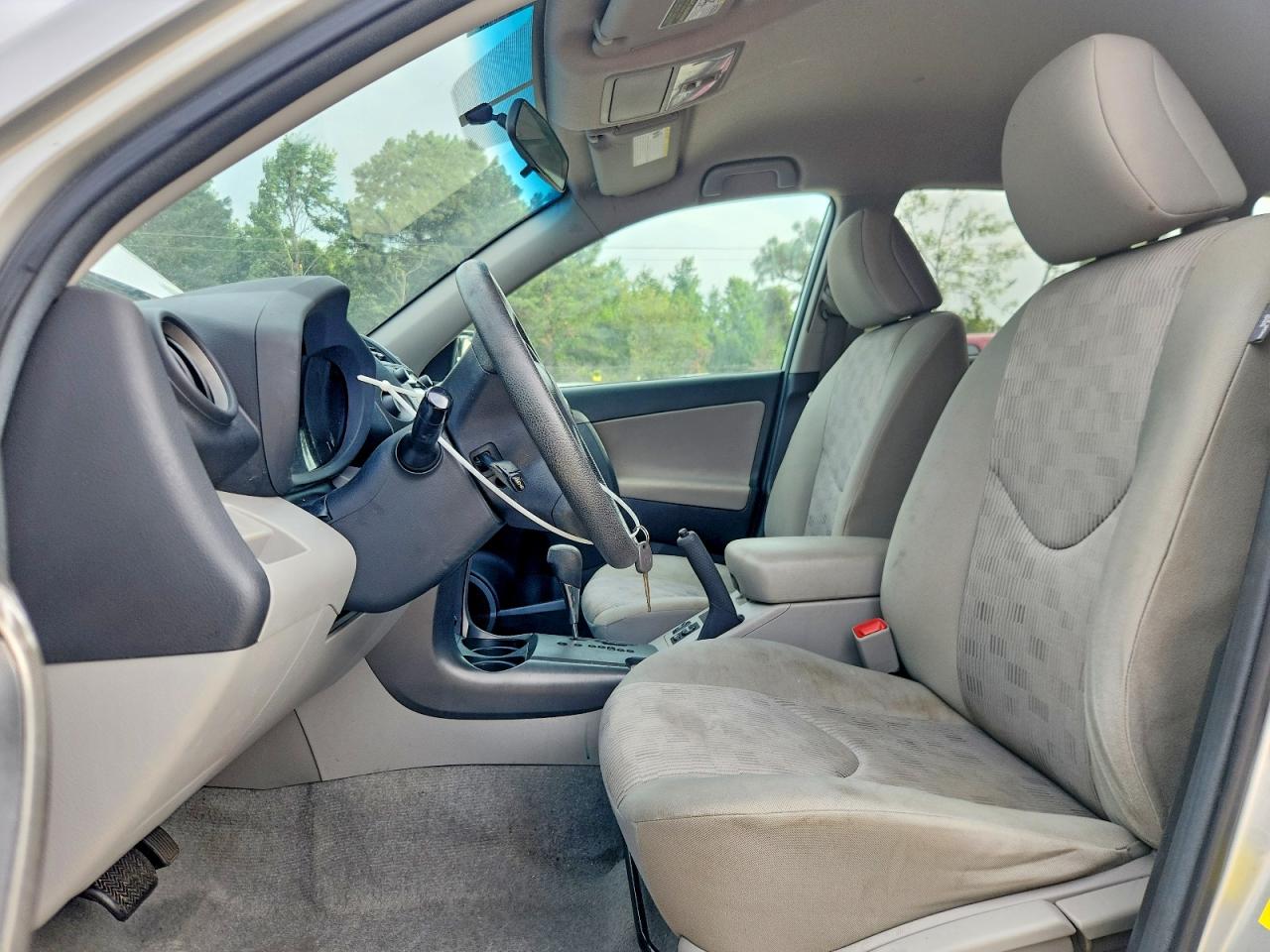 2011 Toyota Rav4 Base Silver vin: 2T3ZF4DV0BW098383