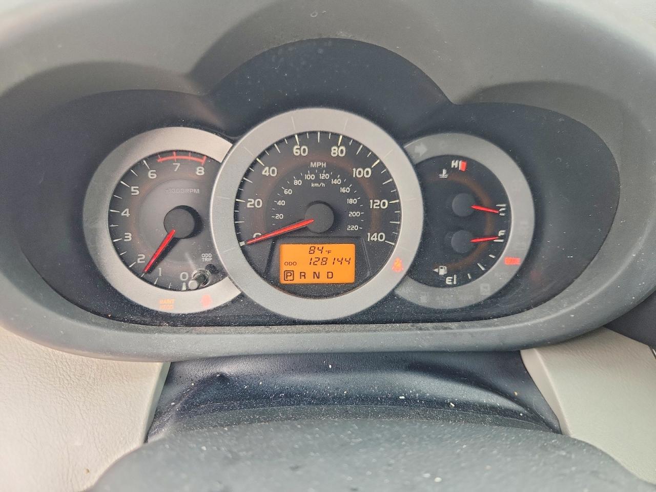2011 Toyota Rav4 Base Silver vin: 2T3ZF4DV0BW098383