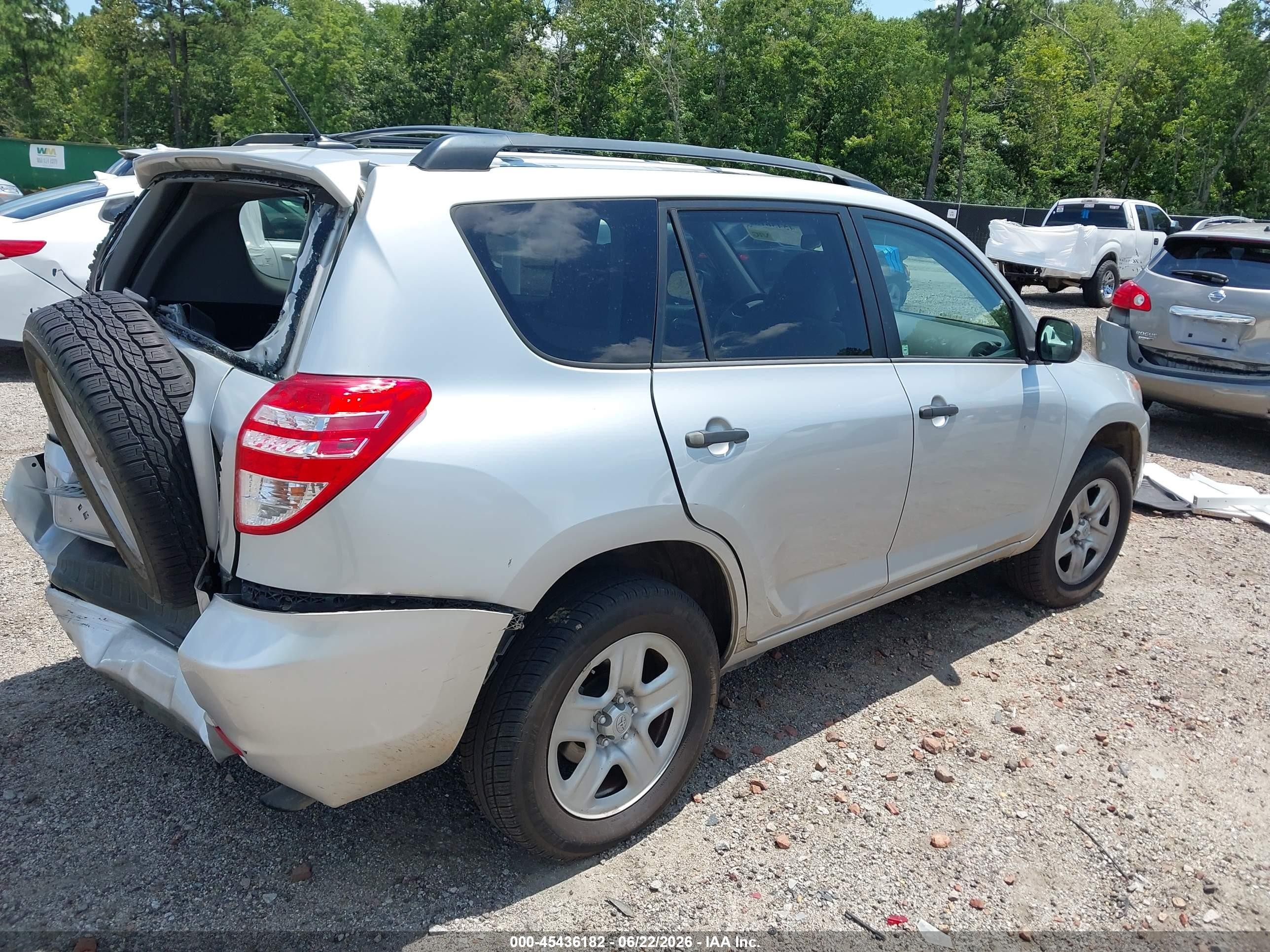 2012 Toyota Rav4   Серебряный vin: 2T3ZF4DV0CW115765