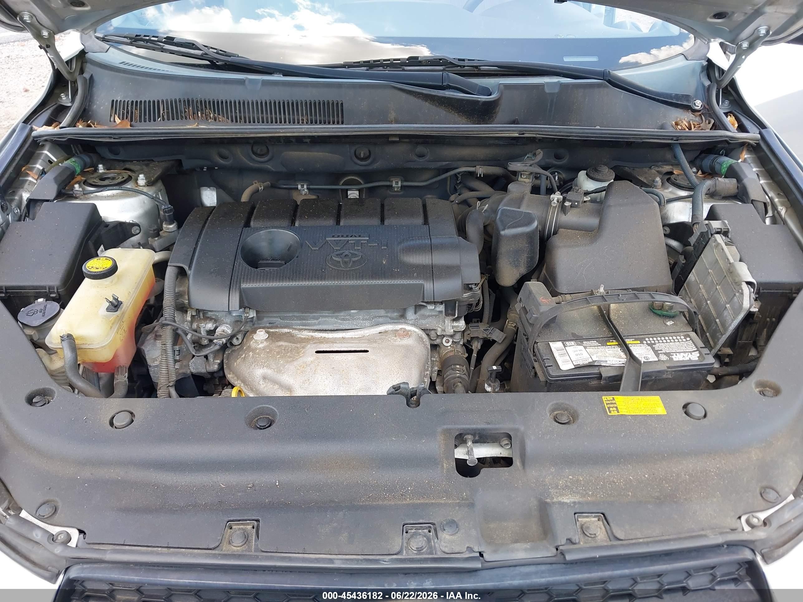 2012 Toyota Rav4   Серебряный vin: 2T3ZF4DV0CW115765
