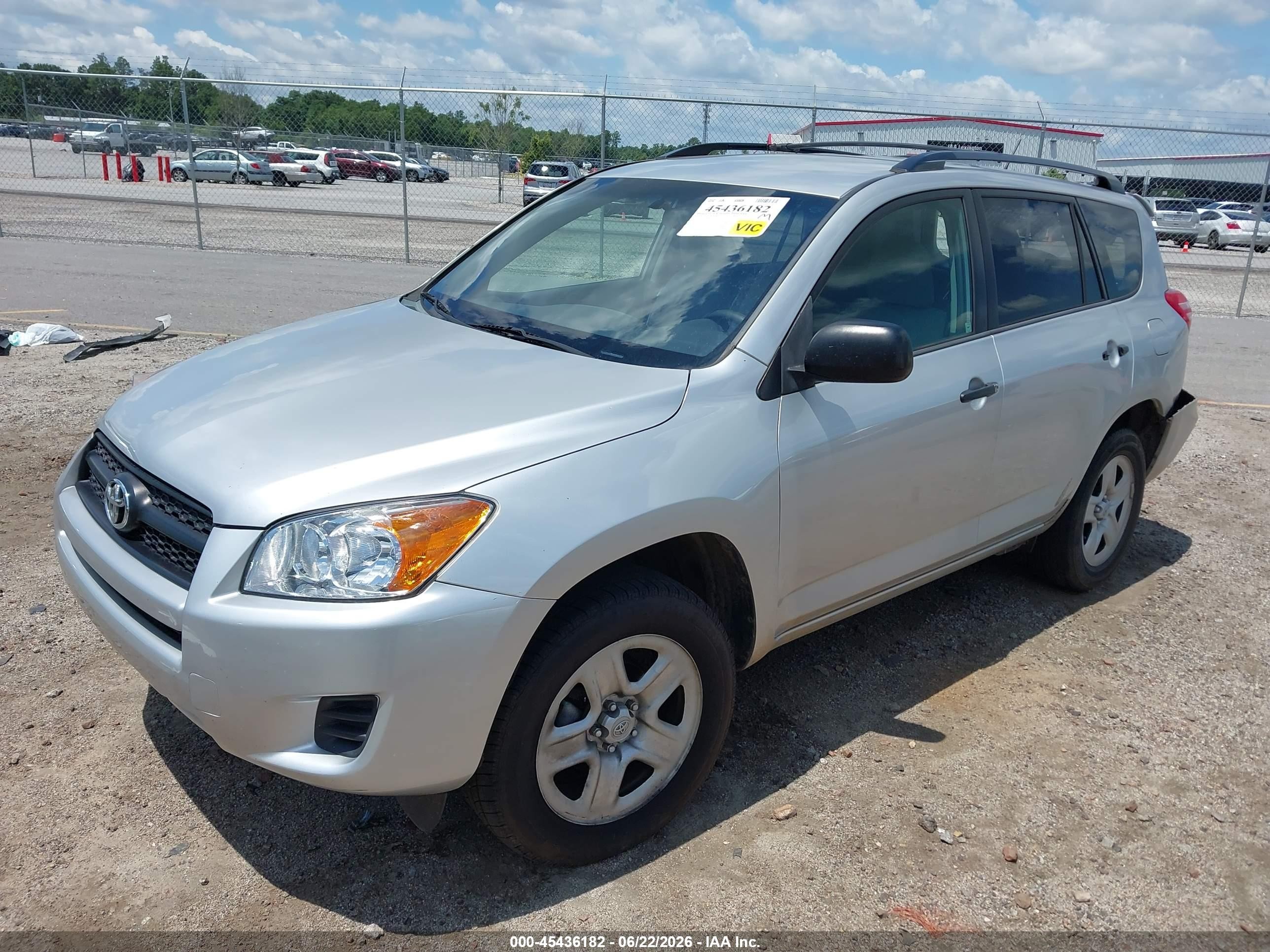 2012 Toyota Rav4   Серебряный vin: 2T3ZF4DV0CW115765