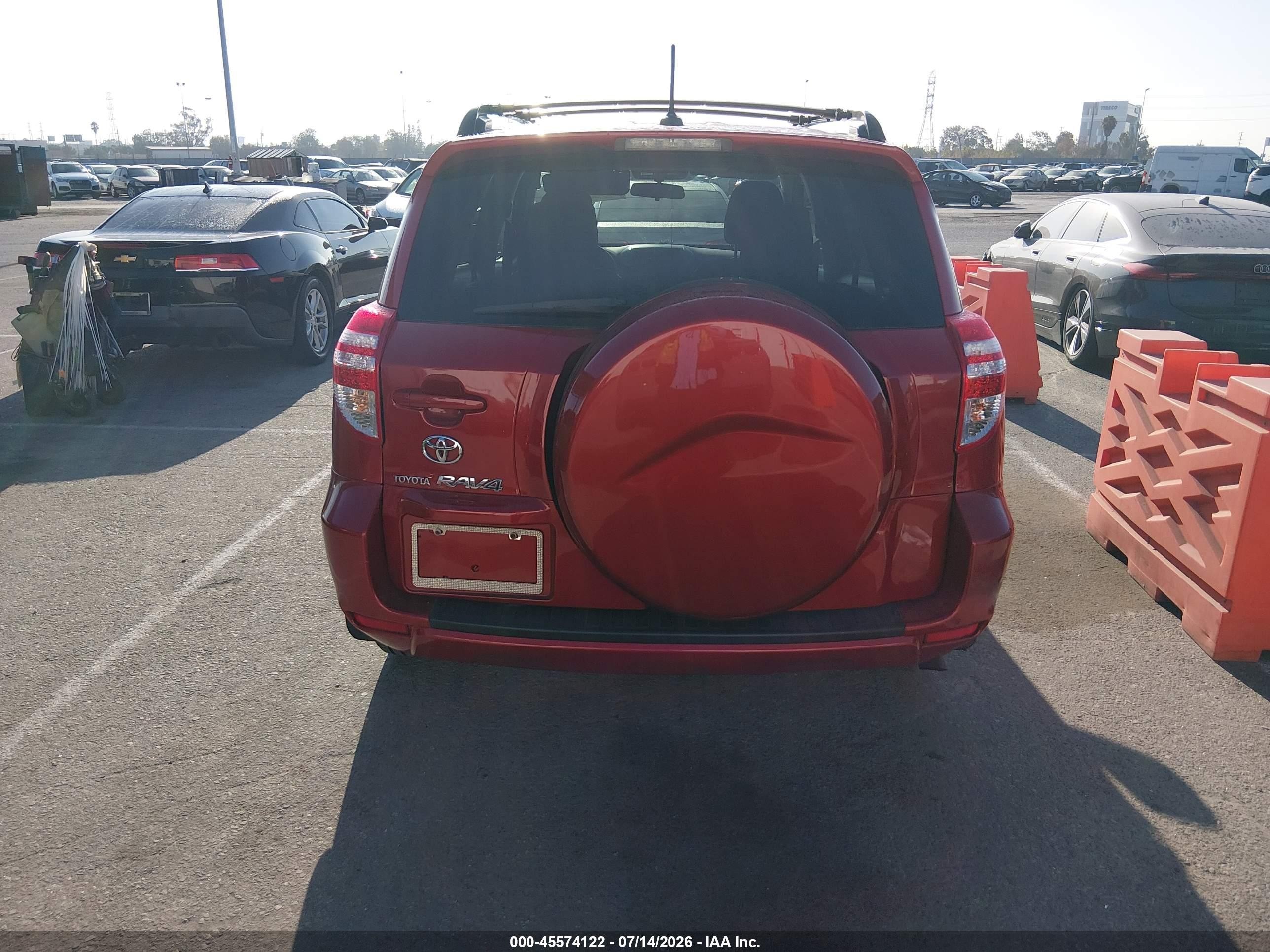 2012 Toyota Rav4   Red vin: 2T3ZF4DV0CW133392