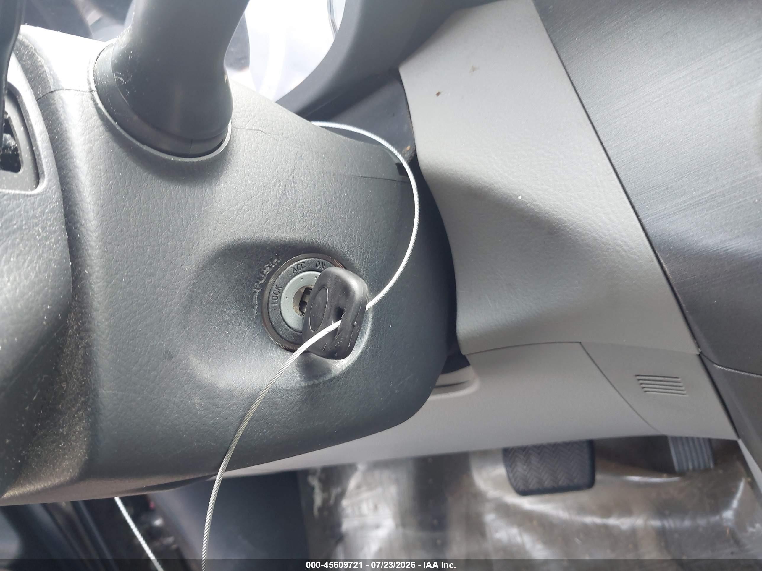 2010 Toyota Rav4   Beige vin: 2T3ZF4DV1AW042192