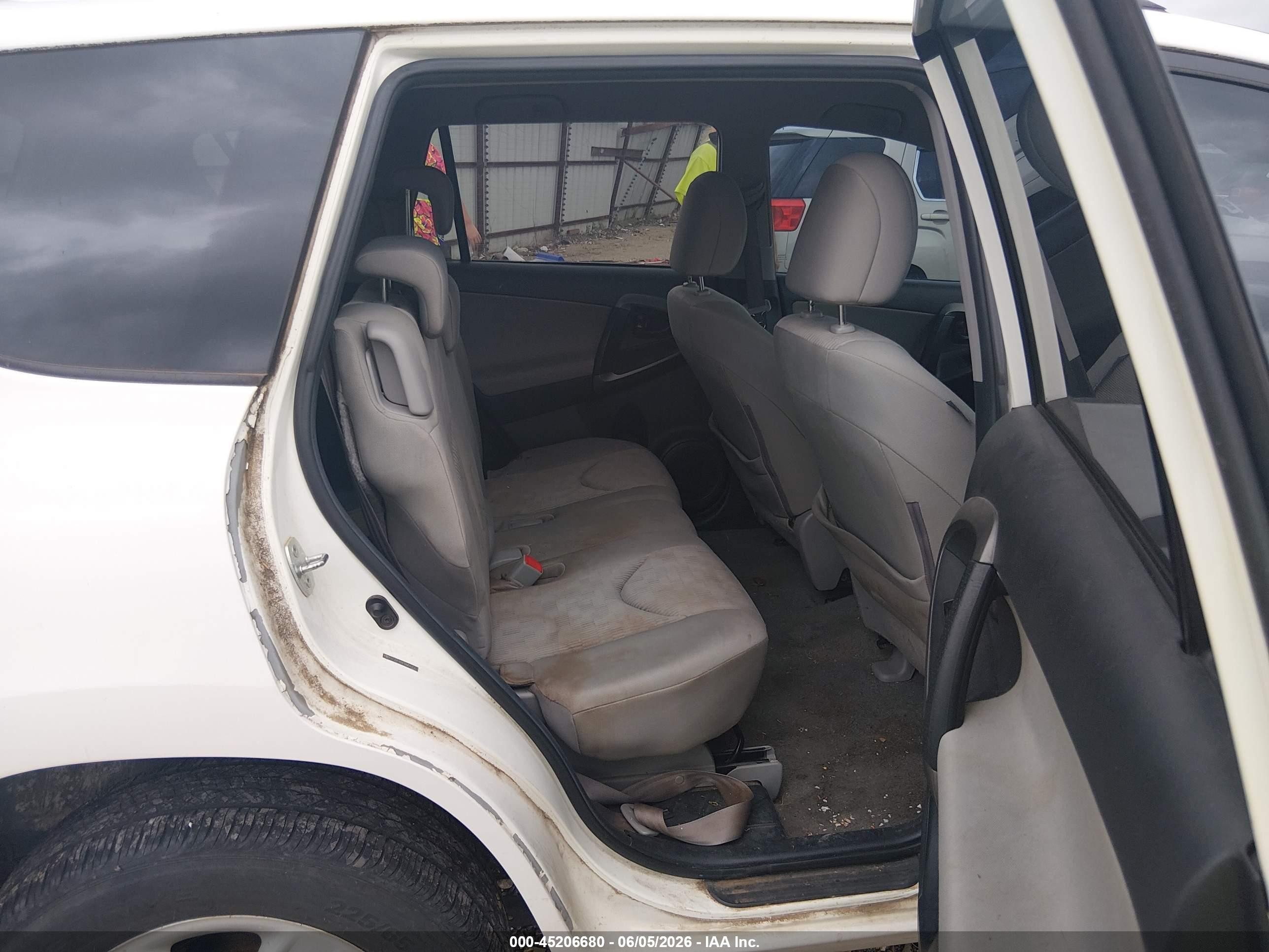 2010 Toyota Rav4   White vin: 2T3ZF4DV1AW049563
