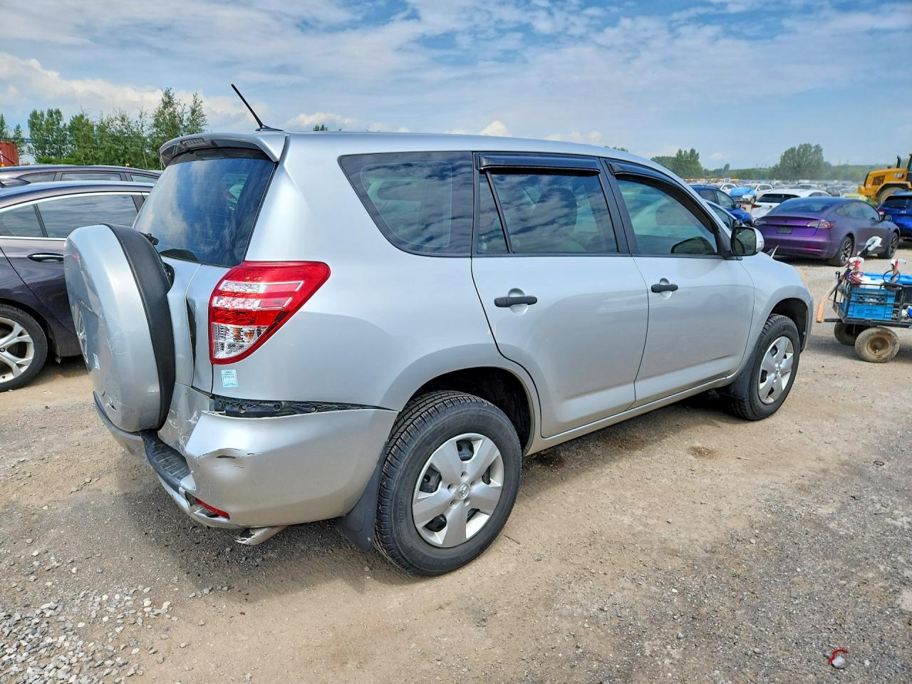 2011 Toyota Rav4 Base Silver vin: 2T3ZF4DV1BW060404