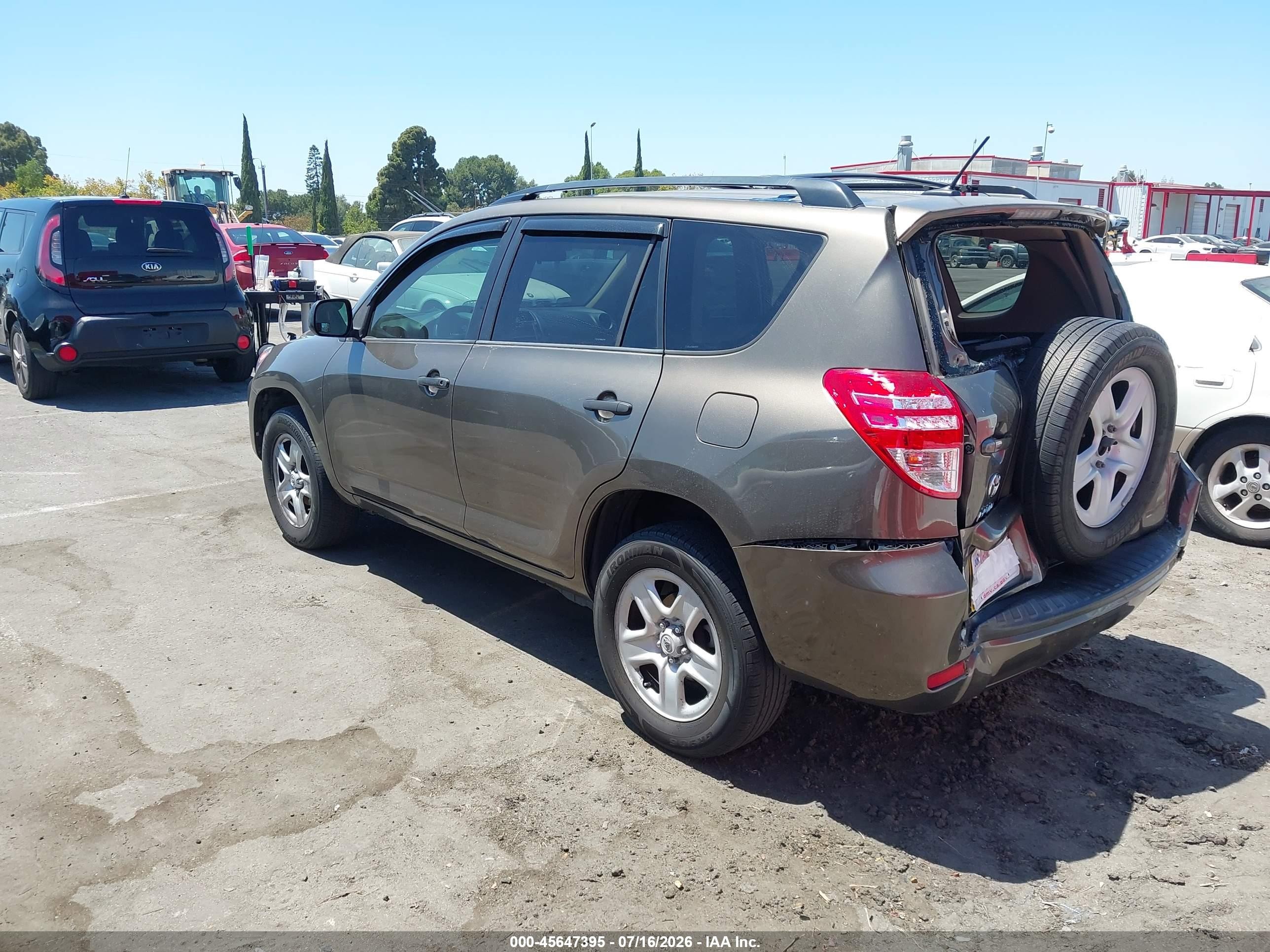 2011 Toyota Rav4   Brown vin: 2T3ZF4DV1BW065909