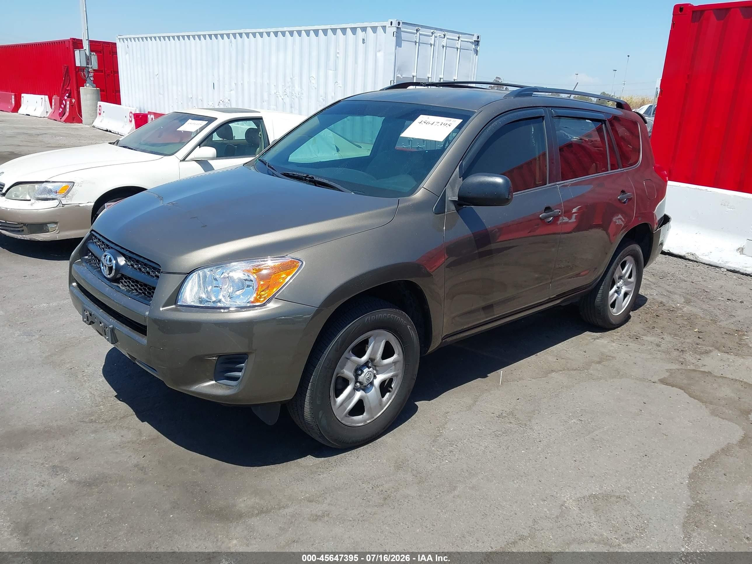 2011 Toyota Rav4   Brown vin: 2T3ZF4DV1BW065909