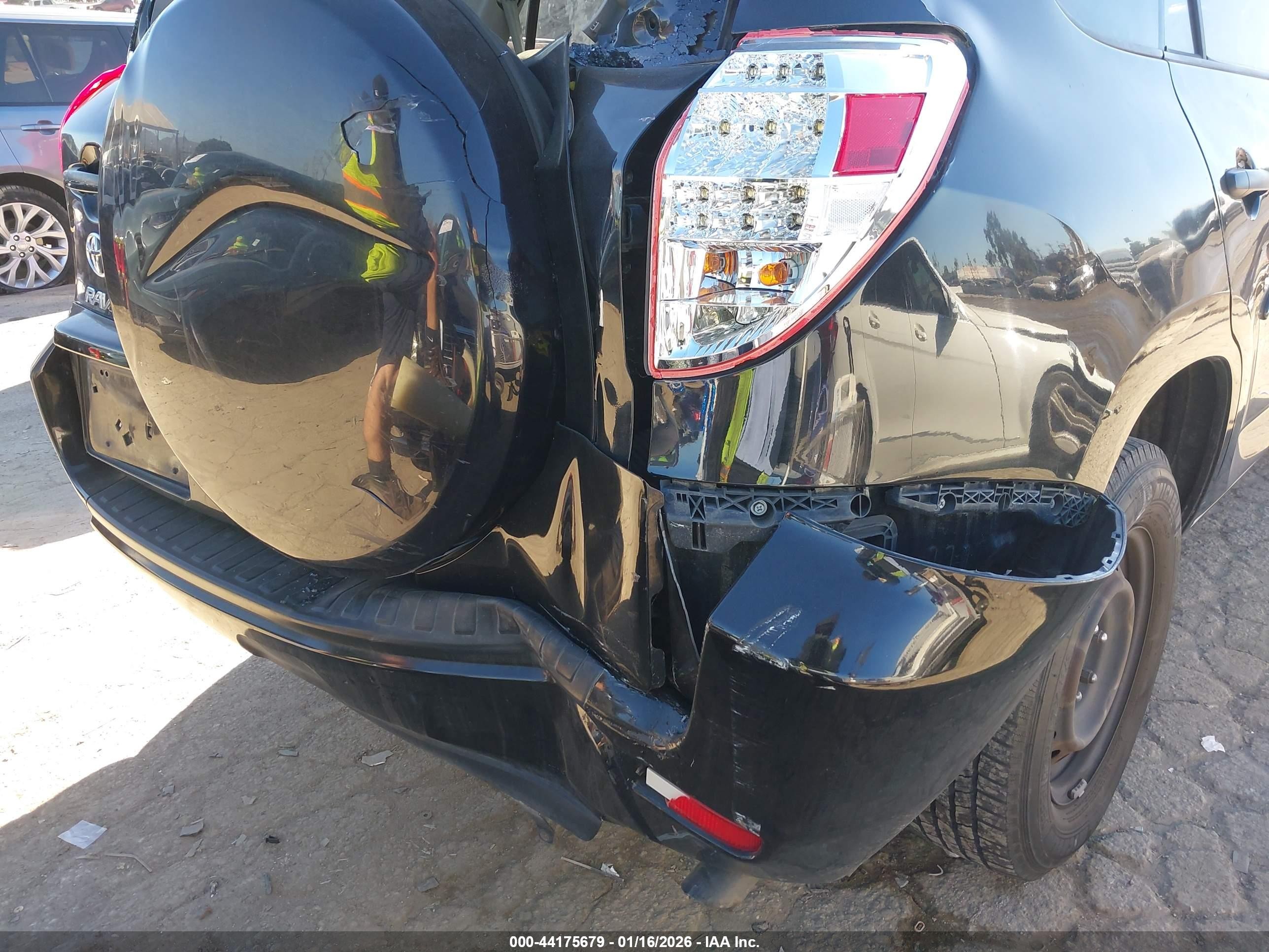 2011 Toyota Rav4   Black vin: 2T3ZF4DV1BW071757