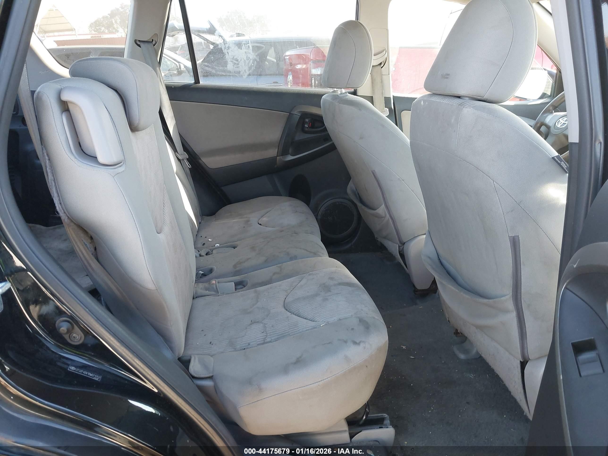 2011 Toyota Rav4   Black vin: 2T3ZF4DV1BW071757