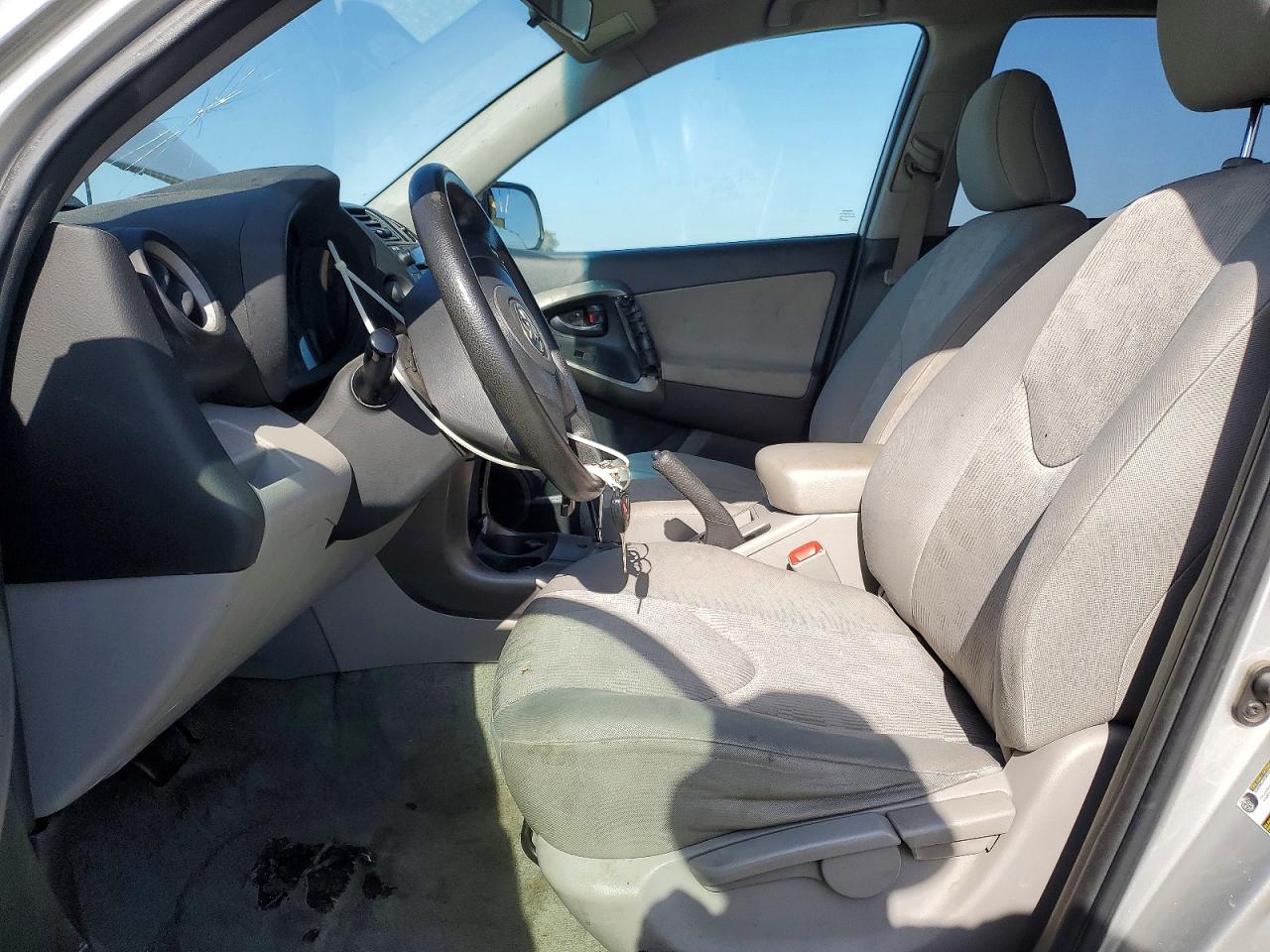 2011 Toyota Rav4 Base White vin: 2T3ZF4DV1BW073928