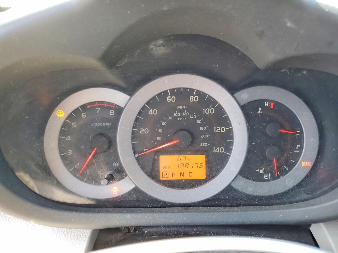 2011 Toyota Rav4 Base White vin: 2T3ZF4DV1BW073928