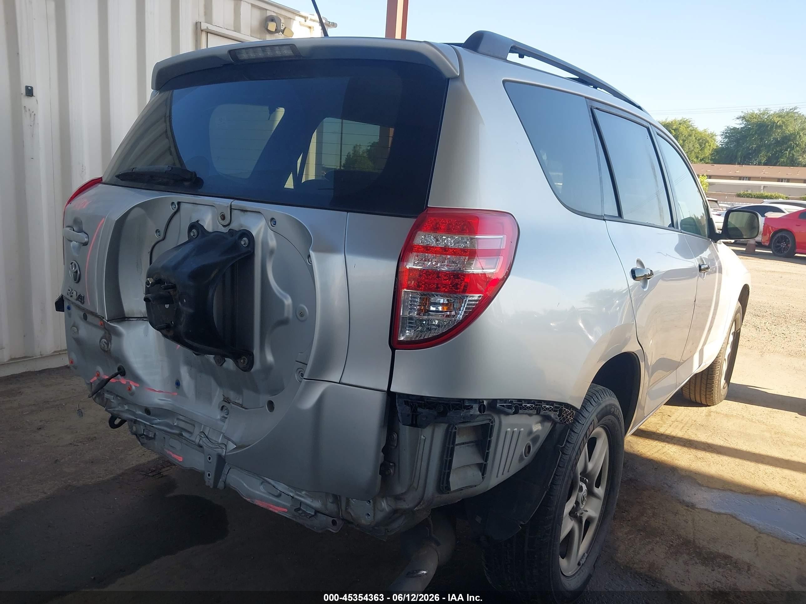 2011 Toyota Rav4   Silver vin: 2T3ZF4DV1BW078384