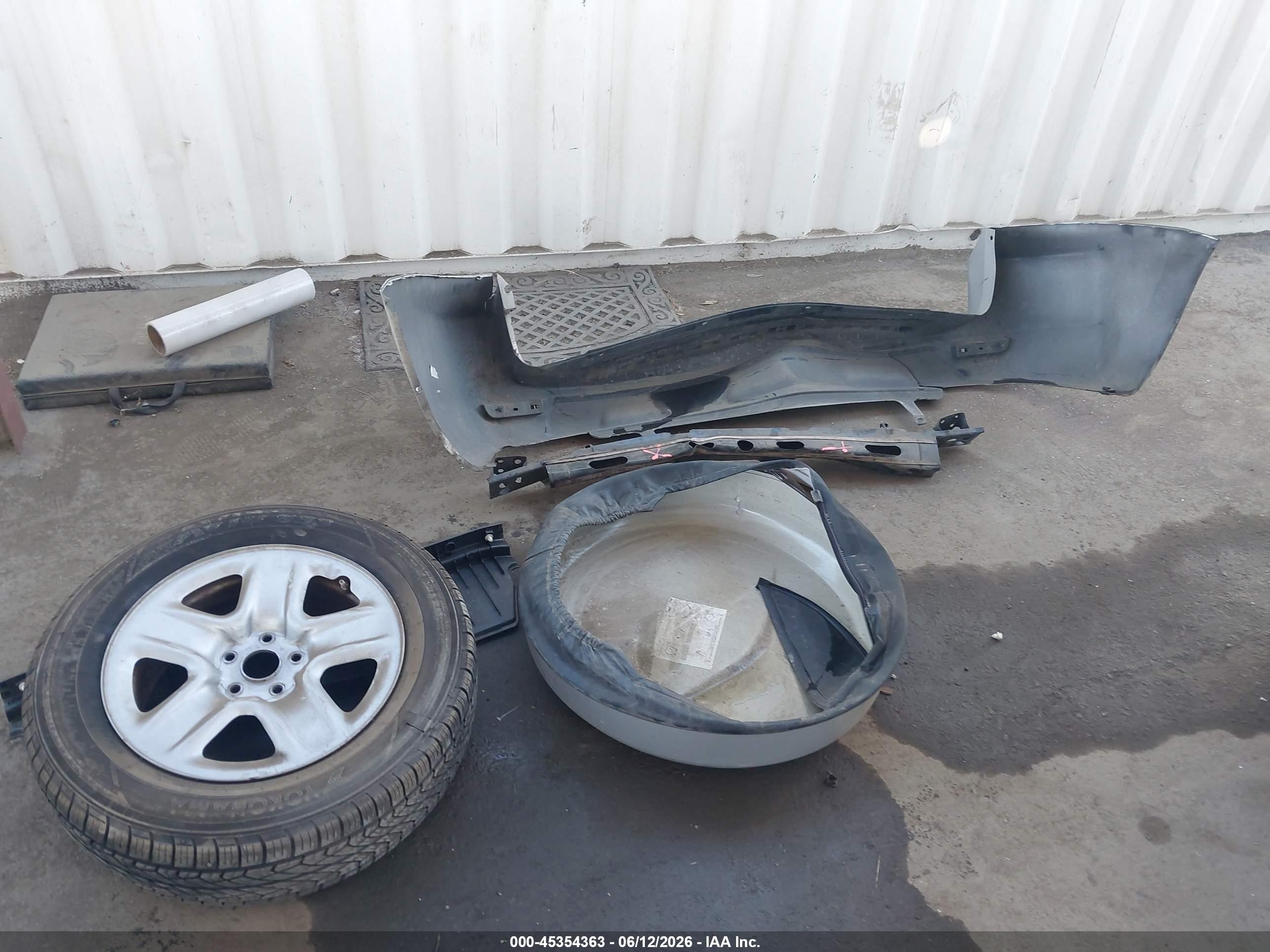 2011 Toyota Rav4   Silver vin: 2T3ZF4DV1BW078384
