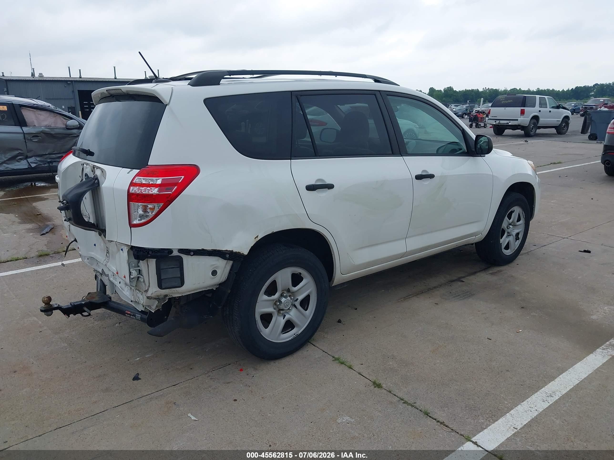 2011 Toyota Rav4   White vin: 2T3ZF4DV1BW089580