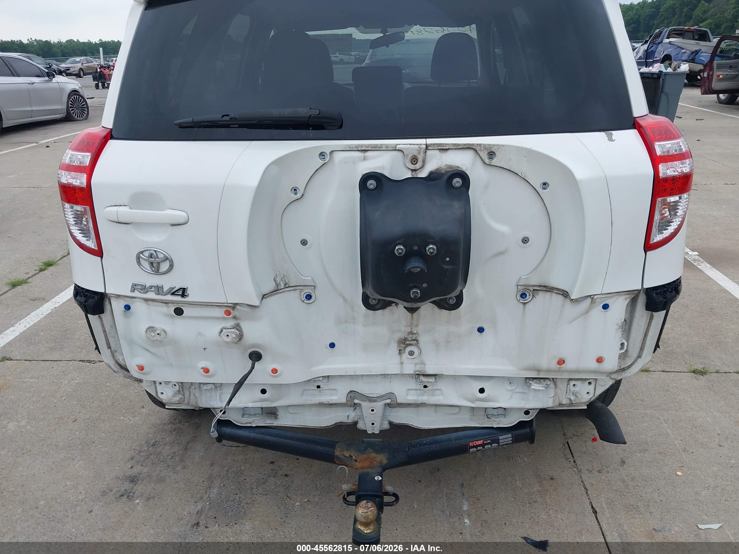 2011 Toyota Rav4   White vin: 2T3ZF4DV1BW089580
