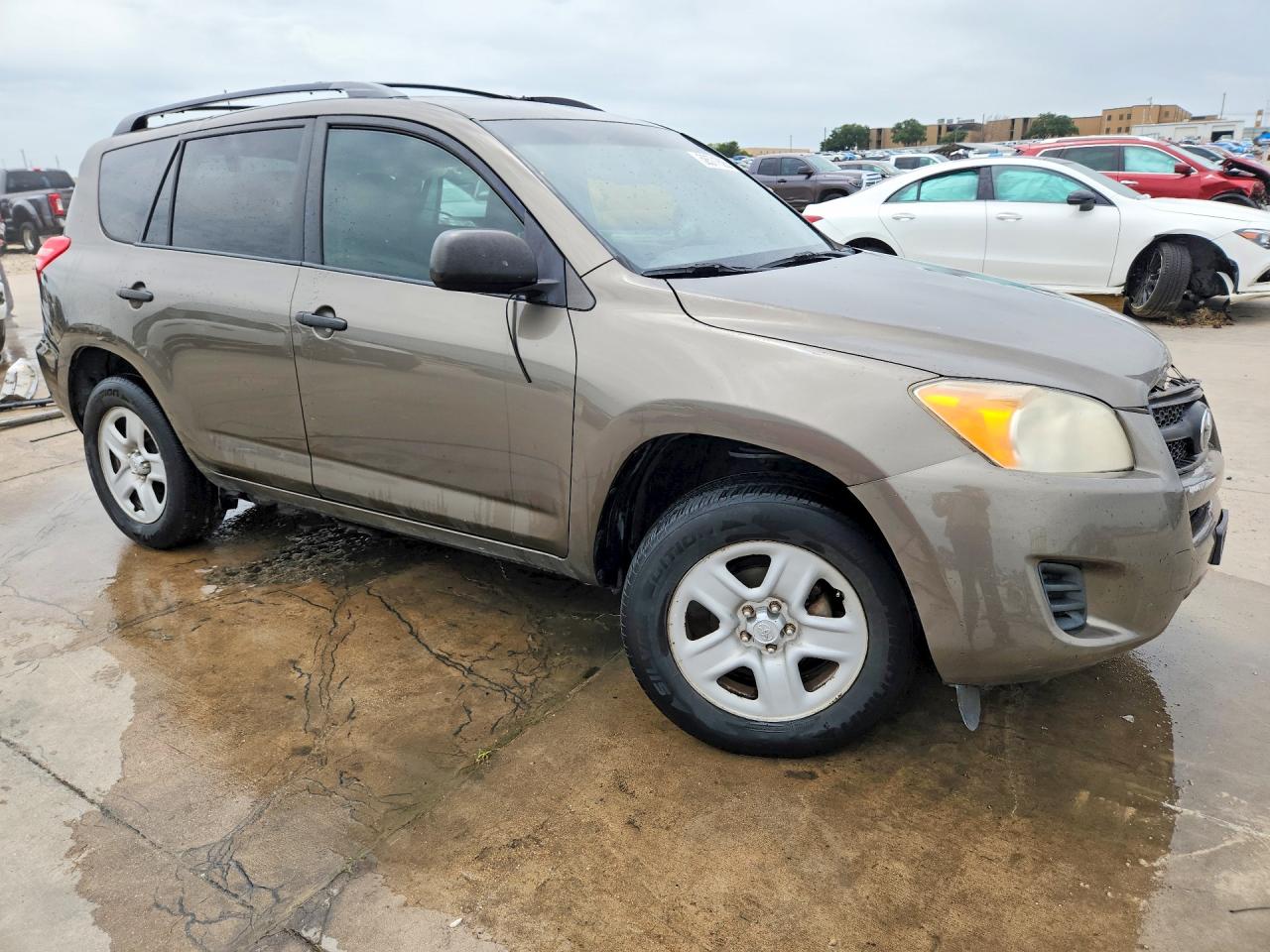 2011 Toyota Rav4 Base Brown vin: 2T3ZF4DV1BW105163