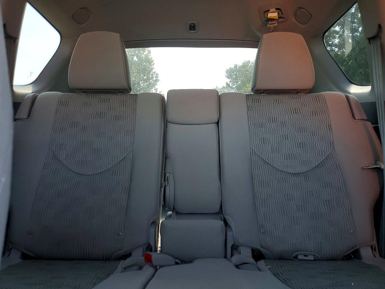 2012 Toyota Rav4 Base Silver vin: 2T3ZF4DV1CW109831