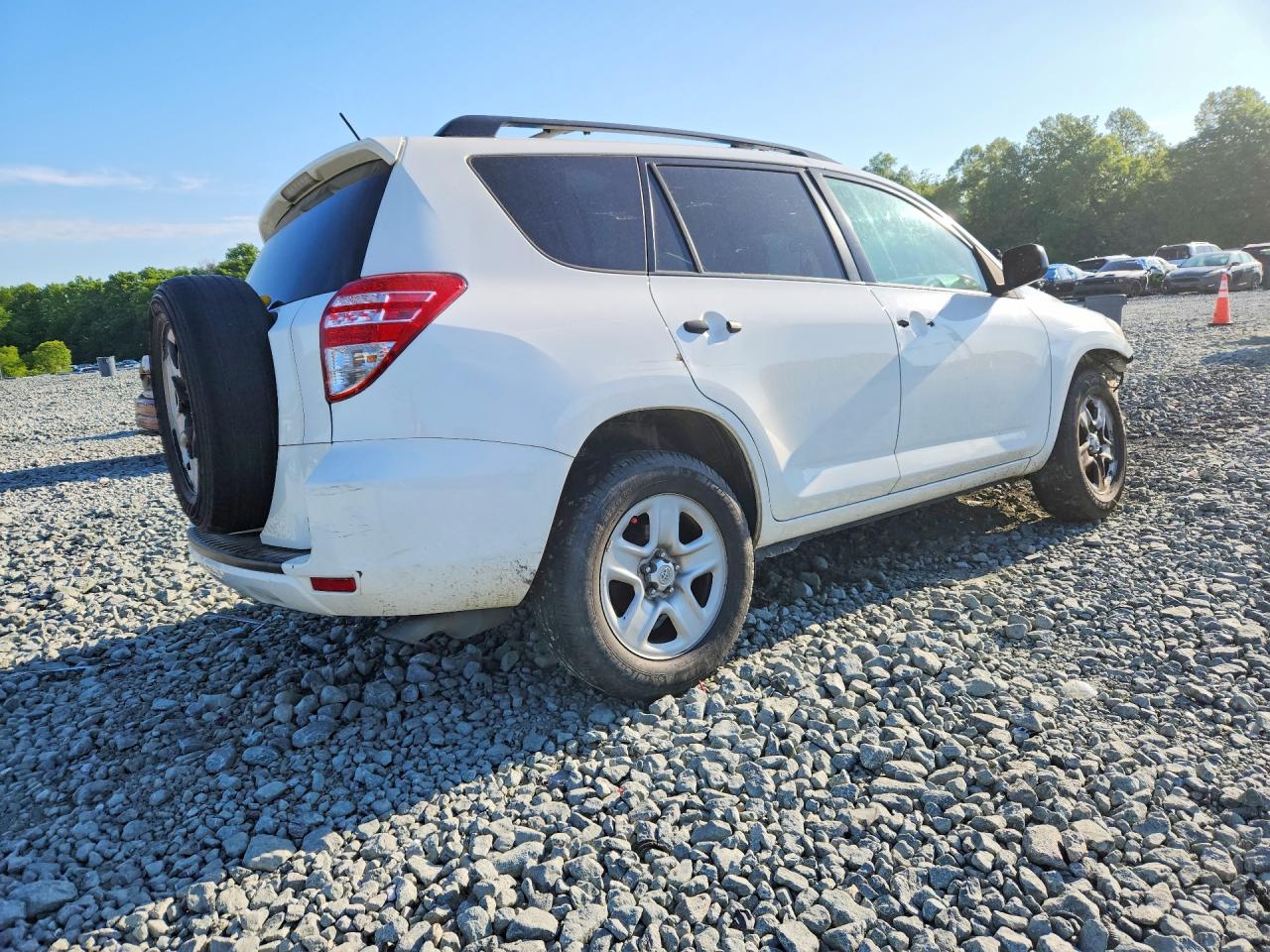 2012 Toyota Rav4 Base White vin: 2T3ZF4DV1CW128718